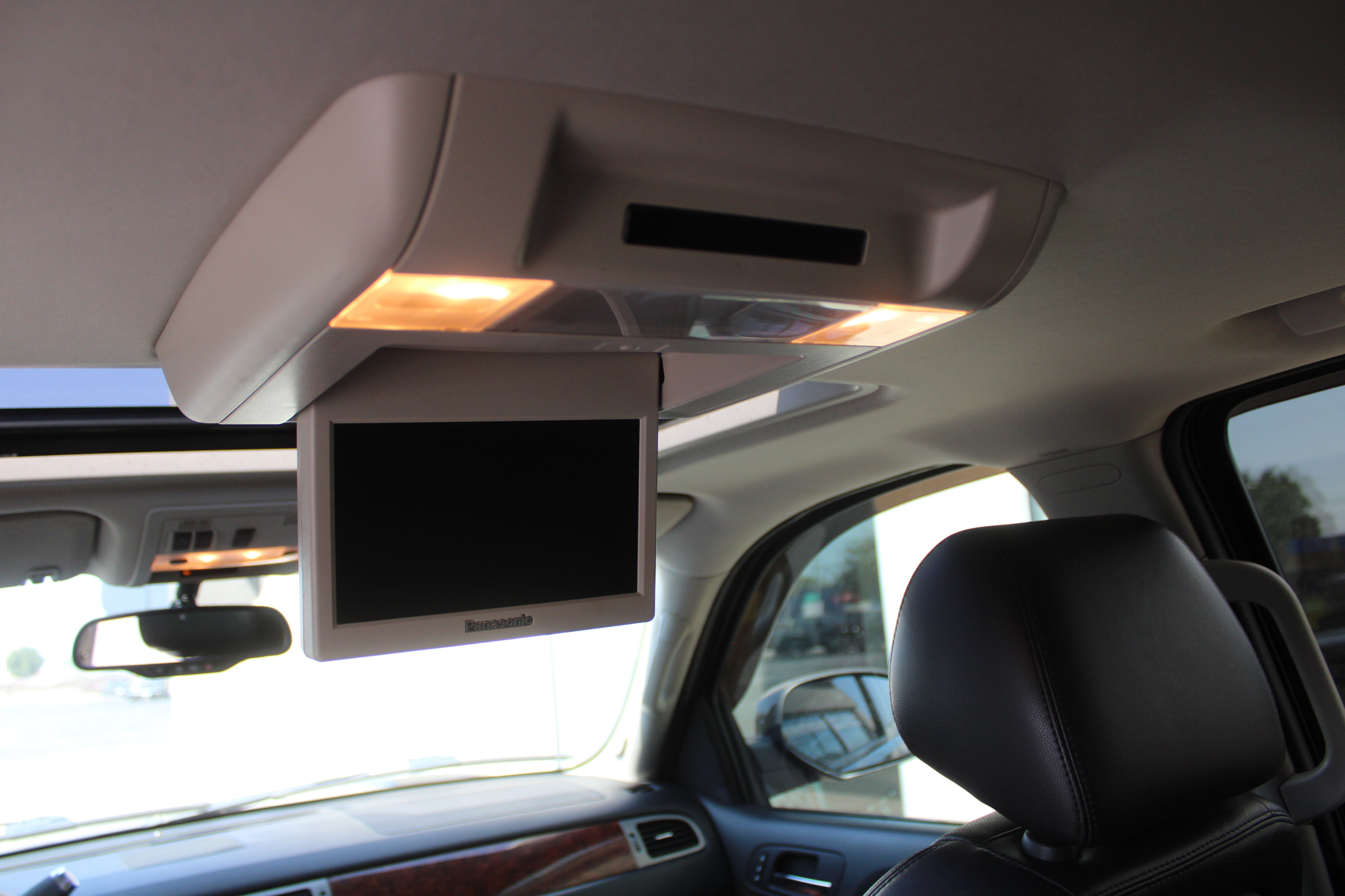 2014 Chevrolet Suburban LTZ