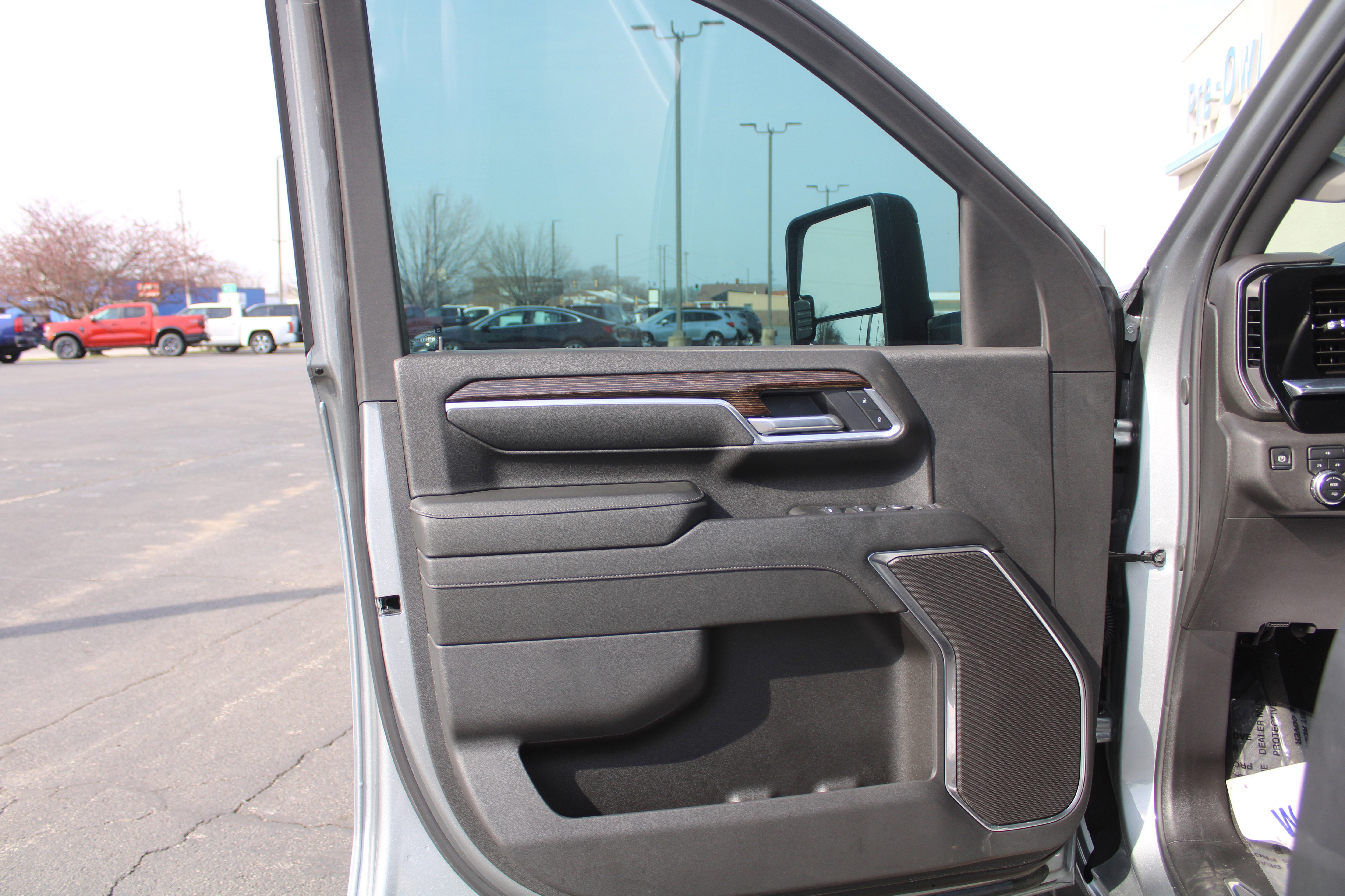 2025 GMC Sierra 2500 HD SLE