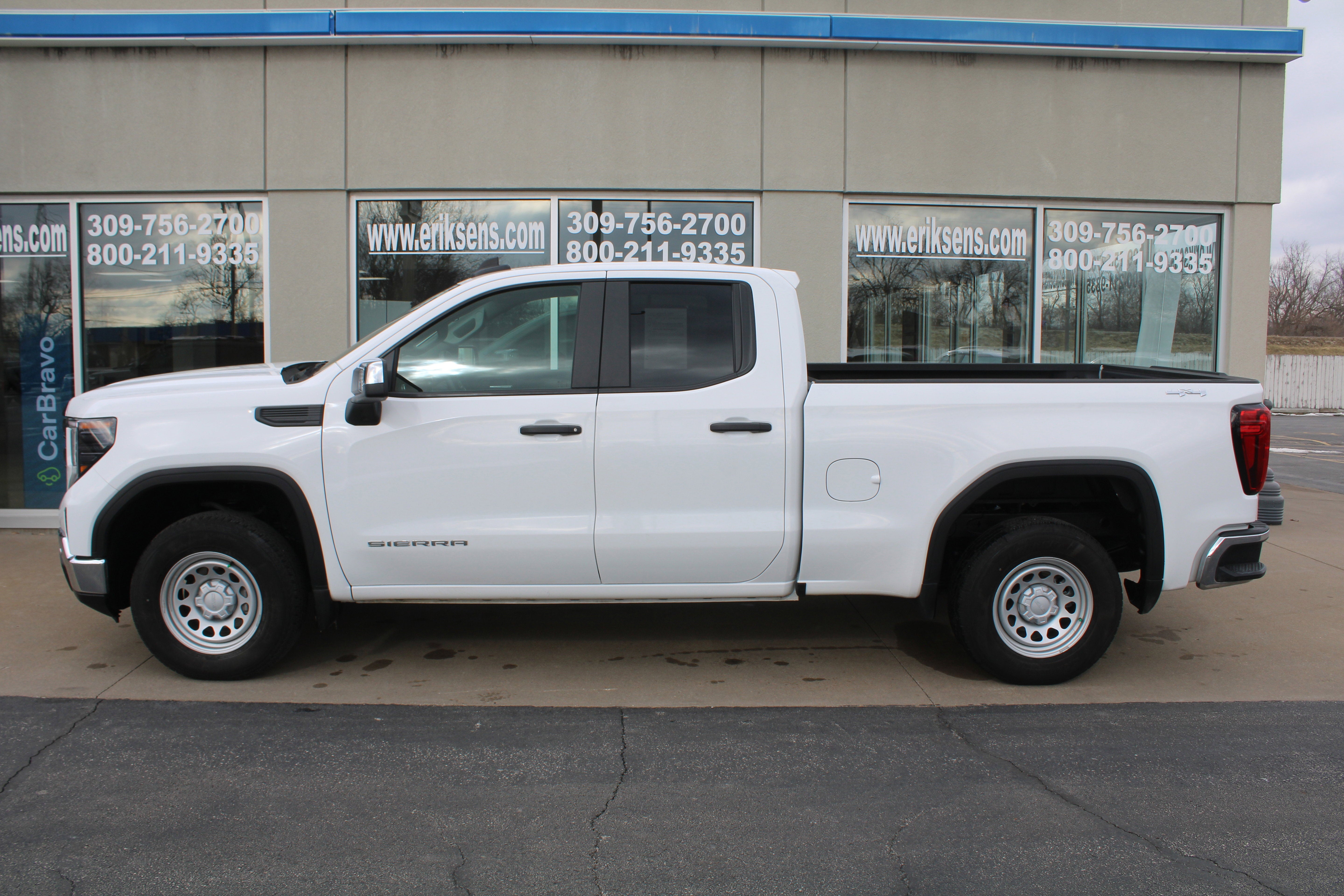 2025 GMC Sierra 1500 Pro