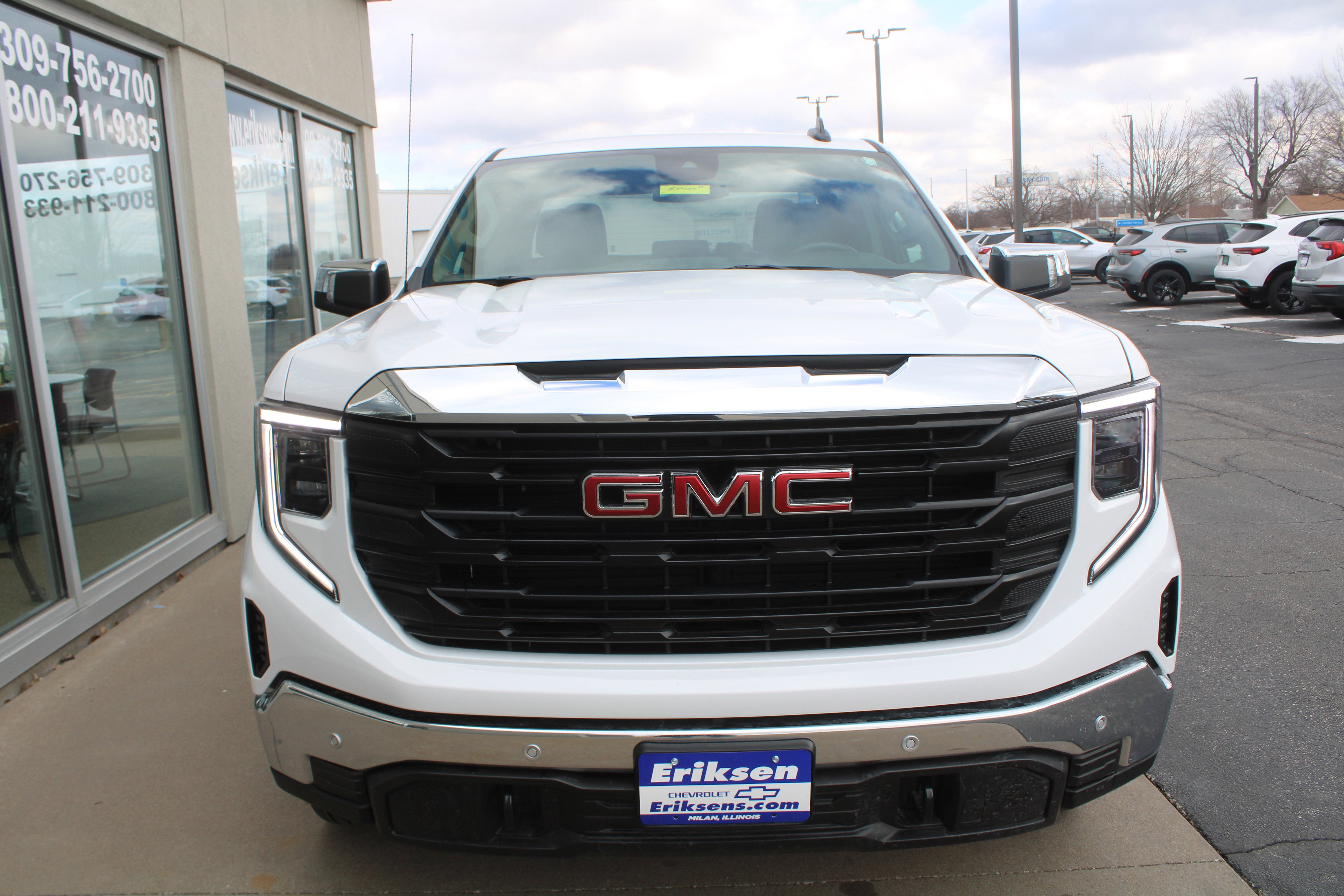 2025 GMC Sierra 1500 Pro