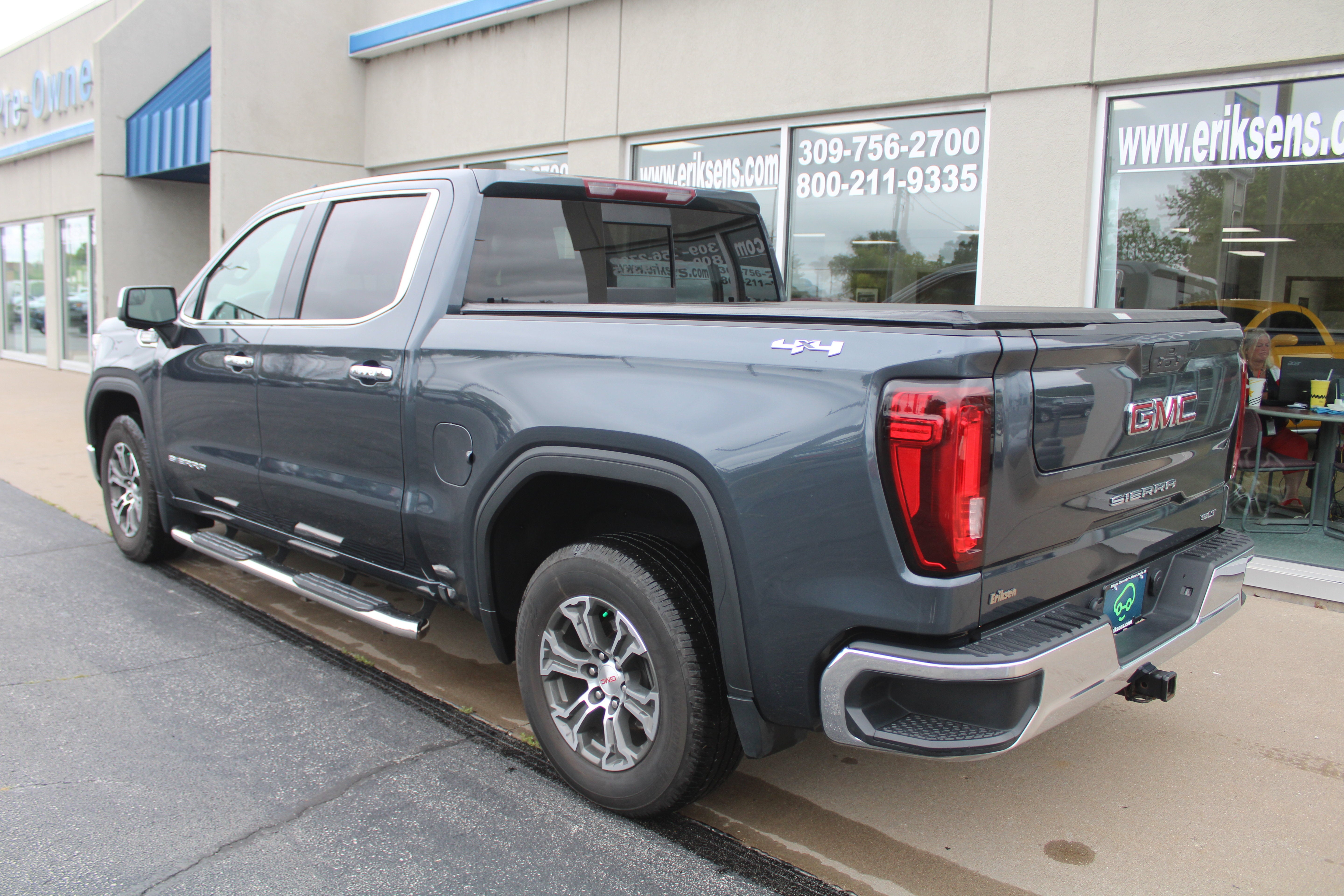 2021 GMC Sierra 1500 SLT