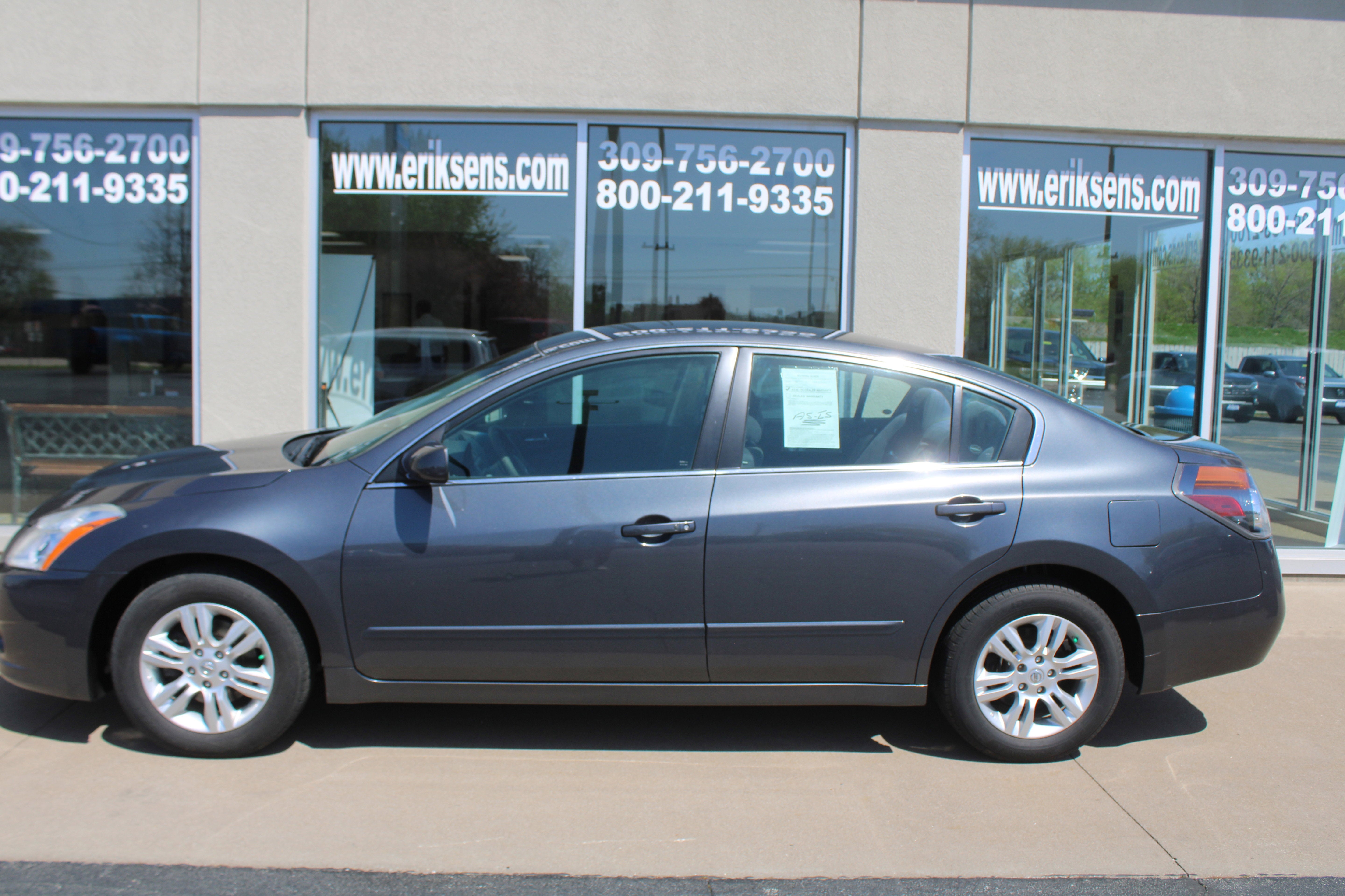 Used 2011 Nissan Altima S with VIN 1N4AL2AP0BC148059 for sale in Milan, IL