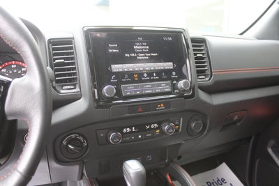 2023 Nissan Frontier Crew Cab PRO-4X 4x4