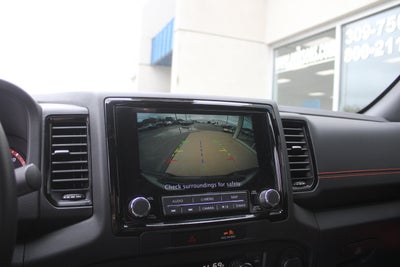 2023 Nissan Frontier Crew Cab PRO-4X 4x4