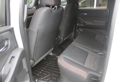 2023 Nissan Frontier Crew Cab PRO-4X 4x4