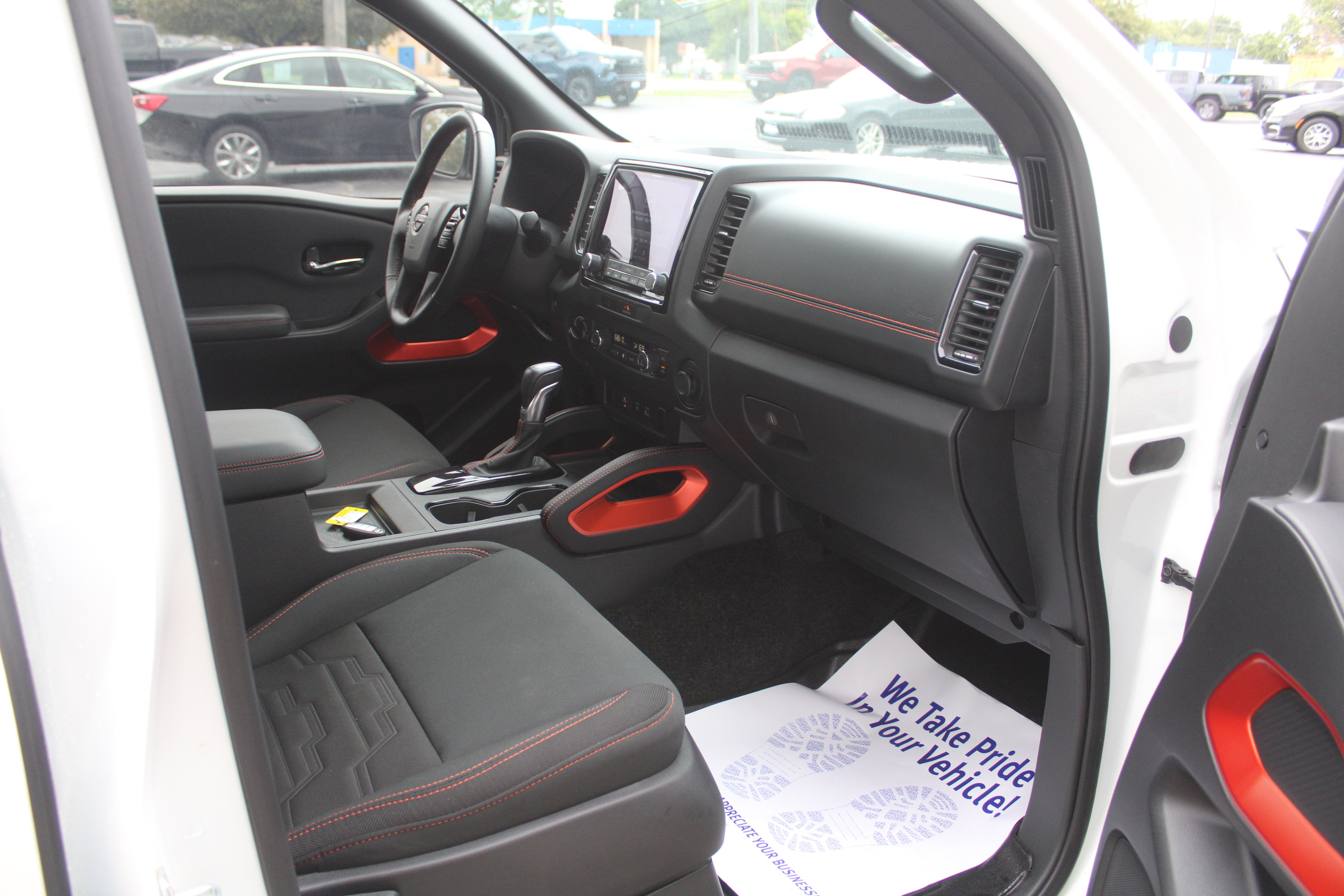 2023 Nissan Frontier Crew Cab PRO-4X 4x4