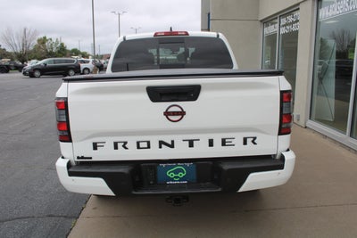2023 Nissan Frontier Crew Cab PRO-4X 4x4