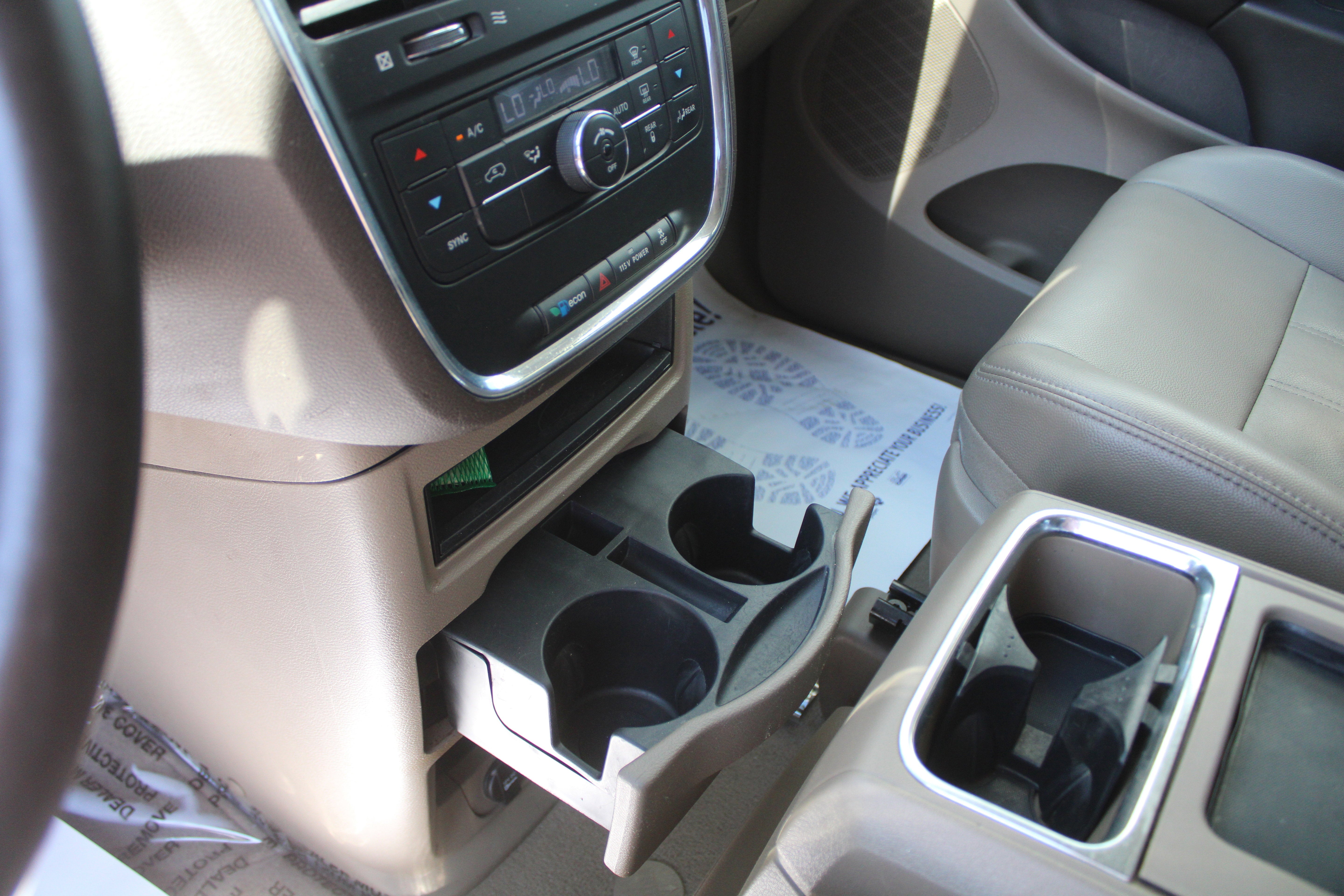 2013 Chrysler Town & Country Touring