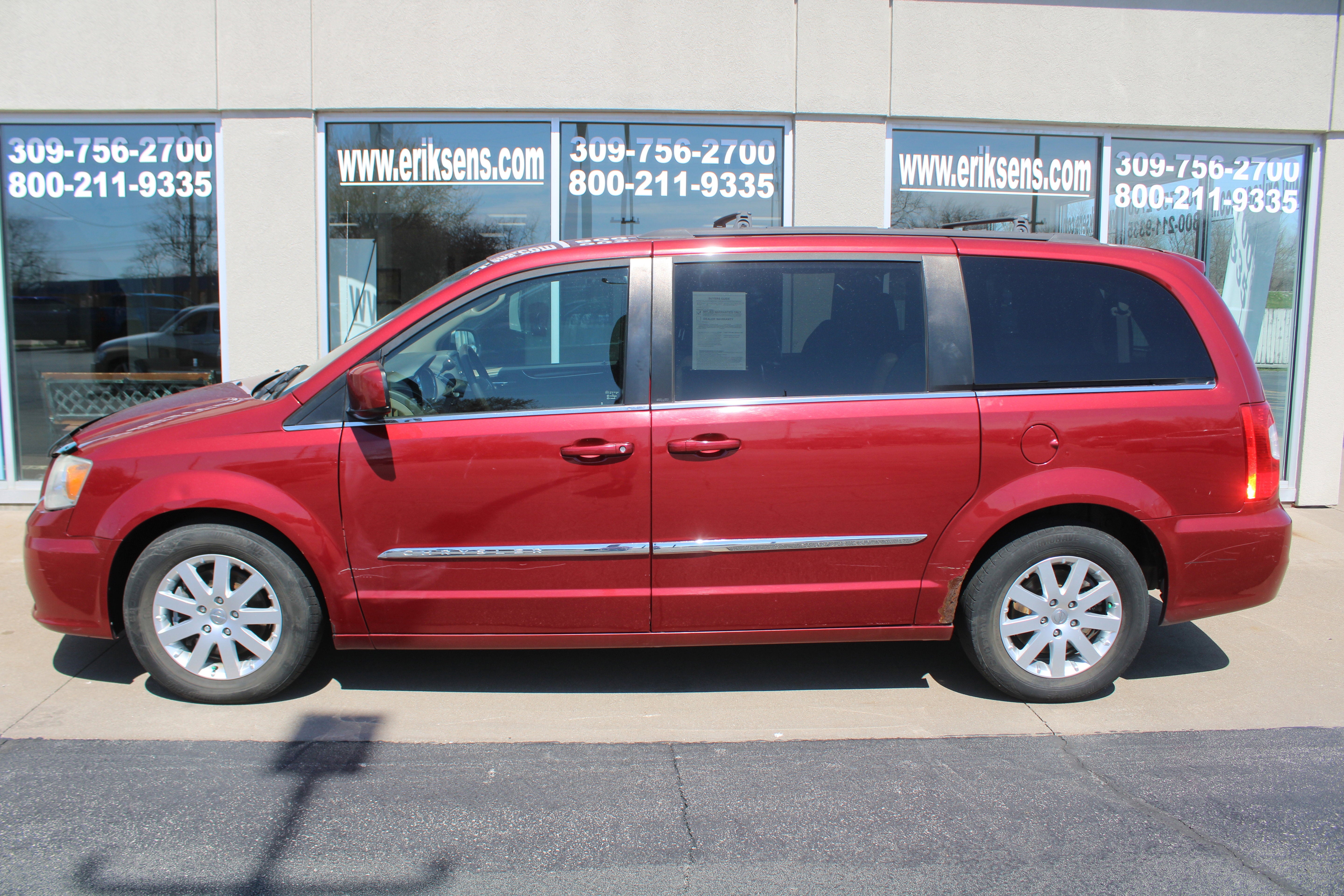 2013 Chrysler Town & Country Touring