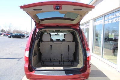 2013 Chrysler Town & Country Touring