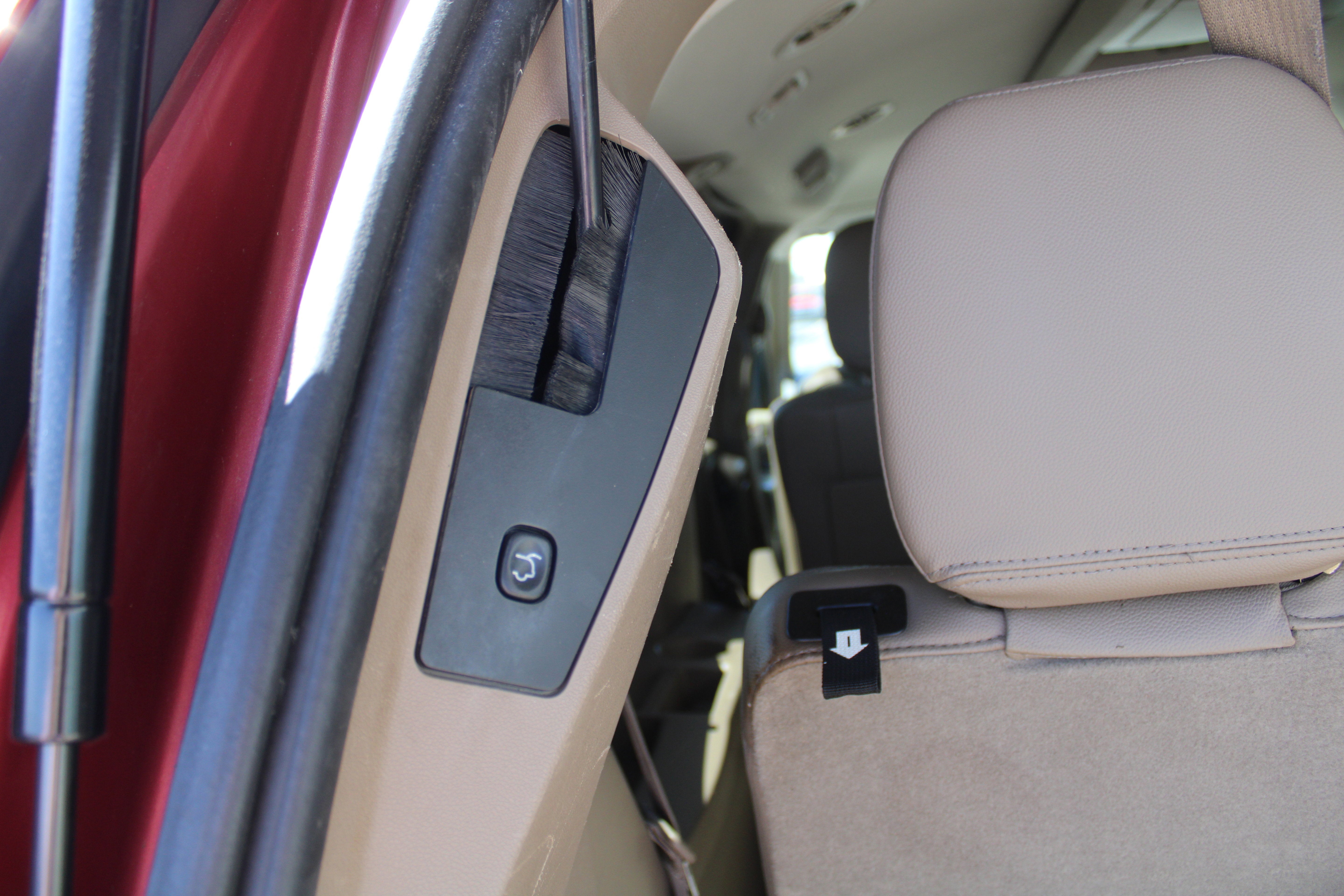 2013 Chrysler Town & Country Touring