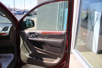 2013 Chrysler Town & Country Touring