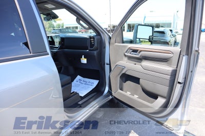 2025 Chevrolet Silverado 3500 HD LT