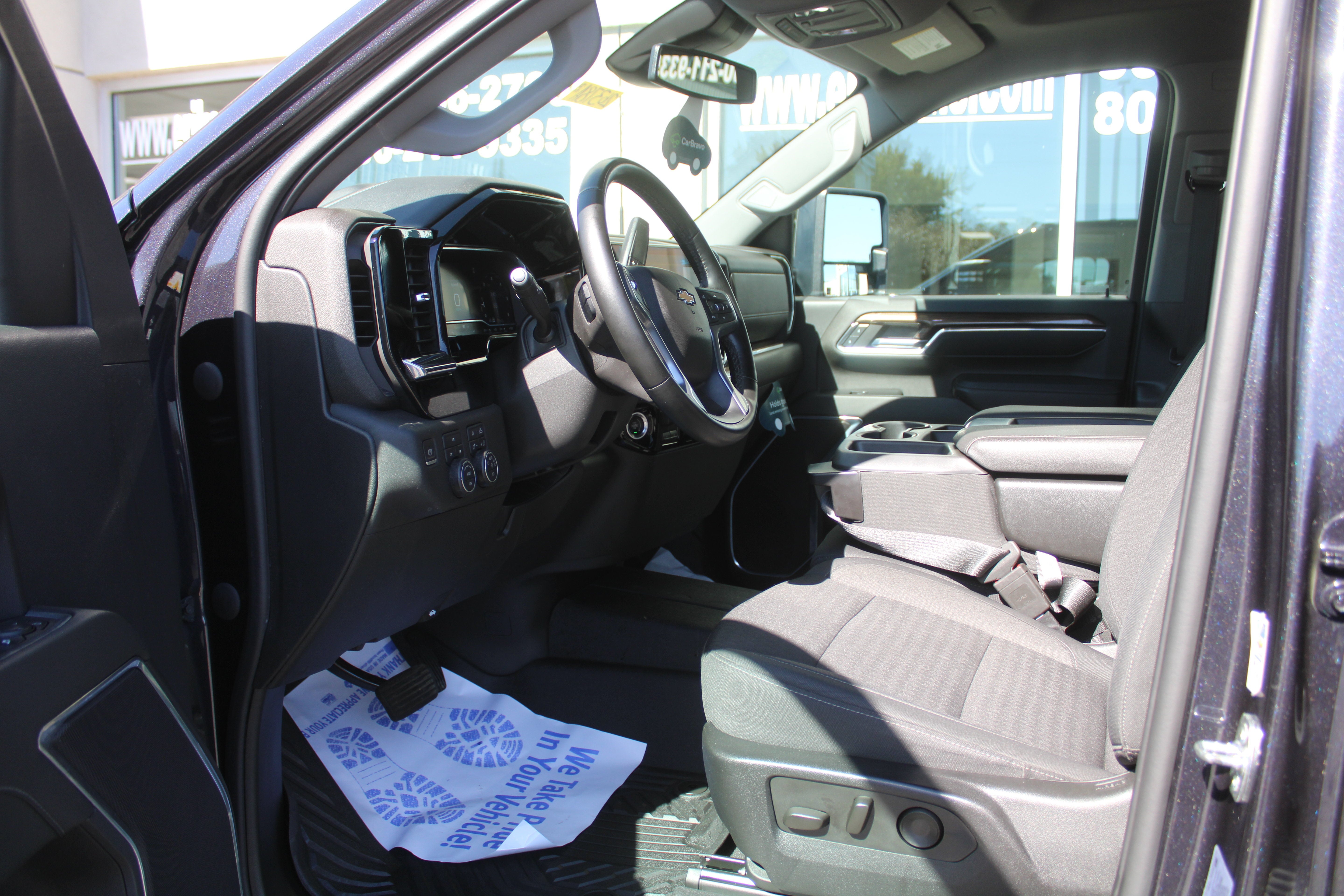 2024 Chevrolet Silverado 2500HD LT - Photo 9