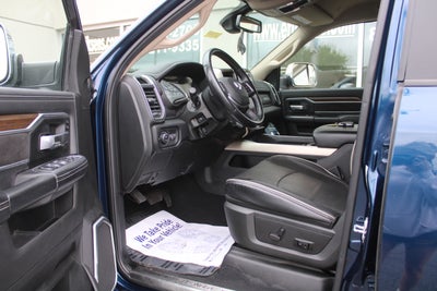 2022 RAM 2500 Laramie Crew Cab 4x4 6'4" Box