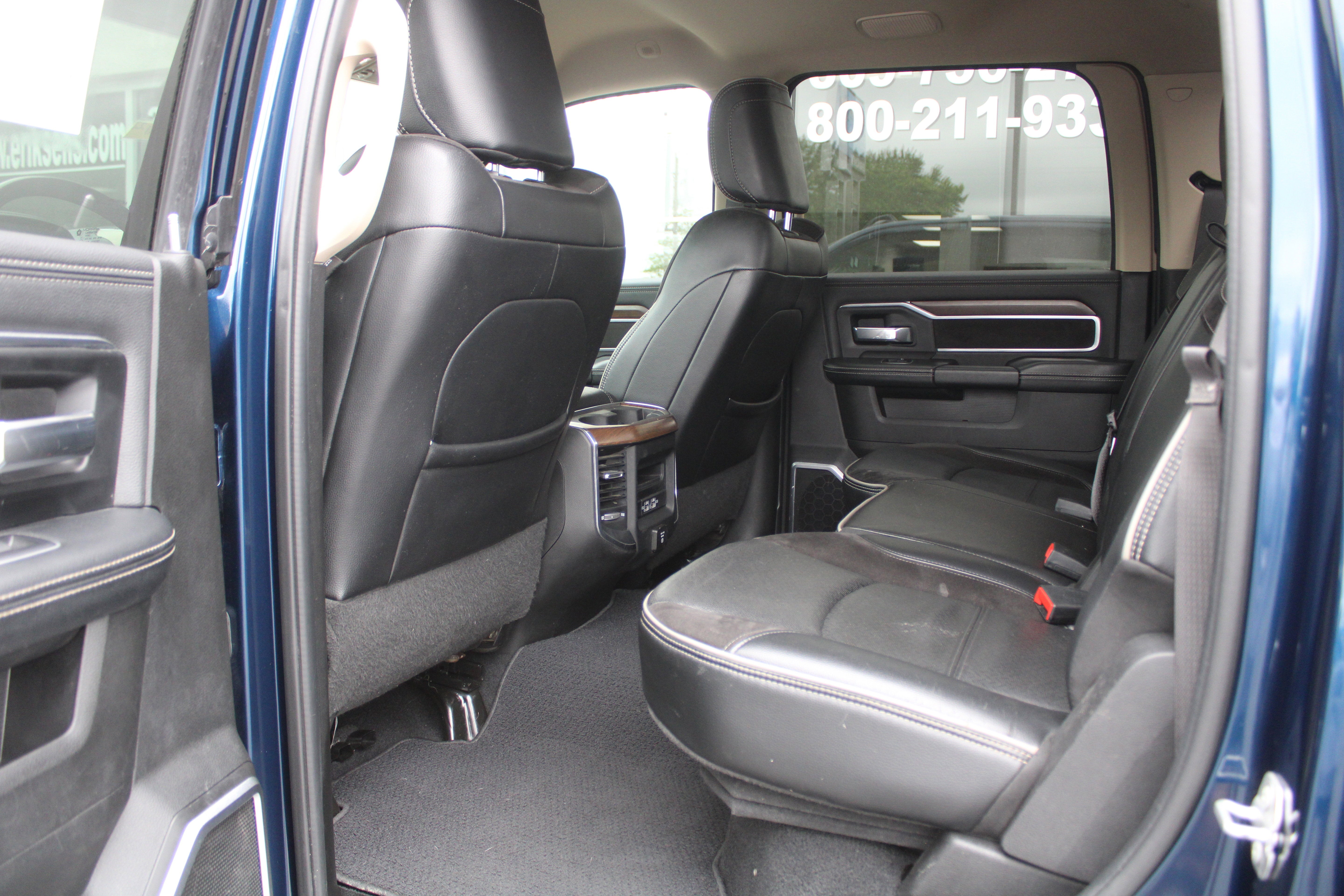 2022 RAM 2500 Laramie Crew Cab 4x4 6'4" Box