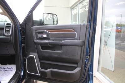 2022 RAM 2500 Laramie Crew Cab 4x4 6'4" Box
