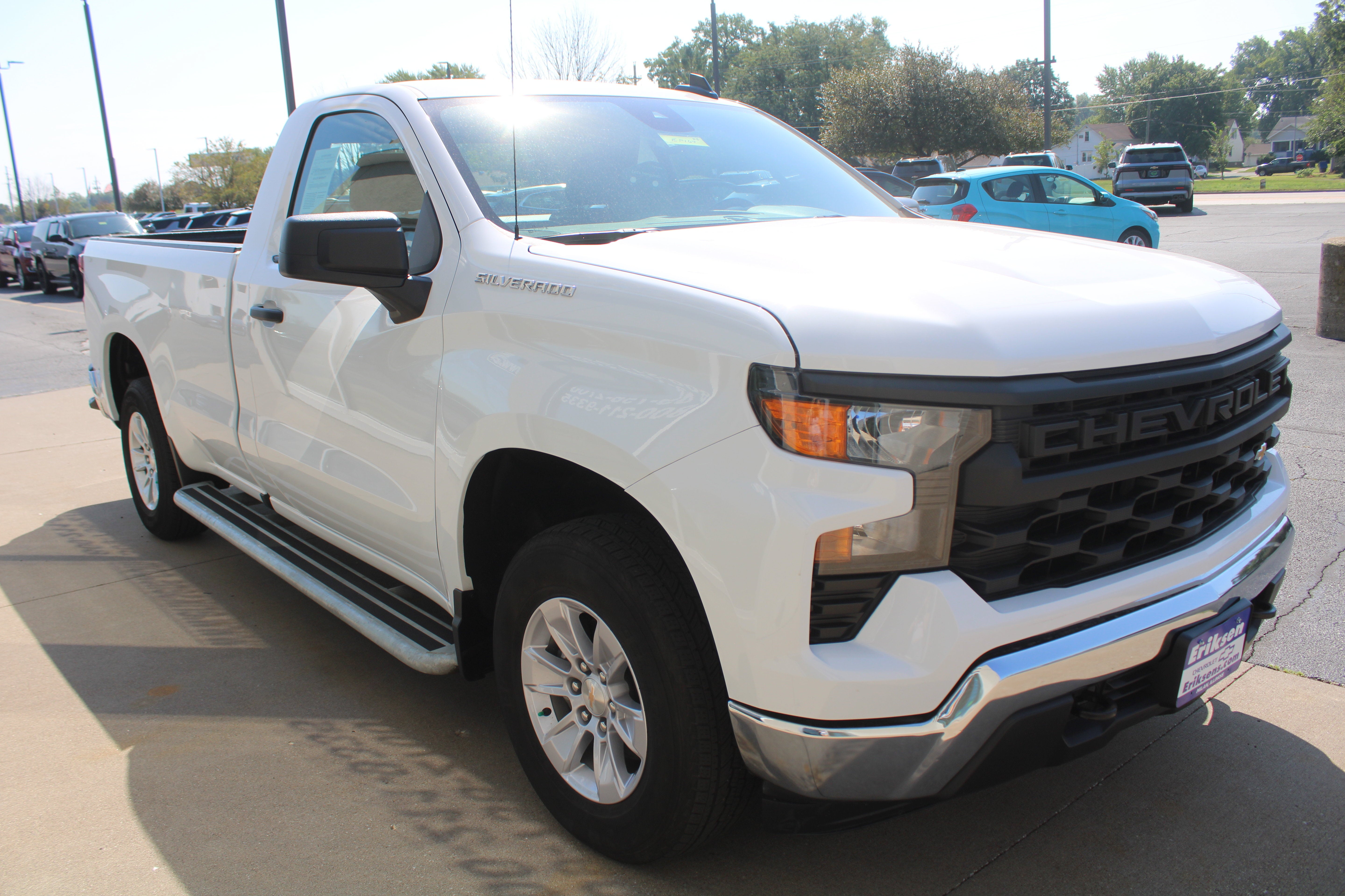 2025 Chevrolet Silverado 1500 WT