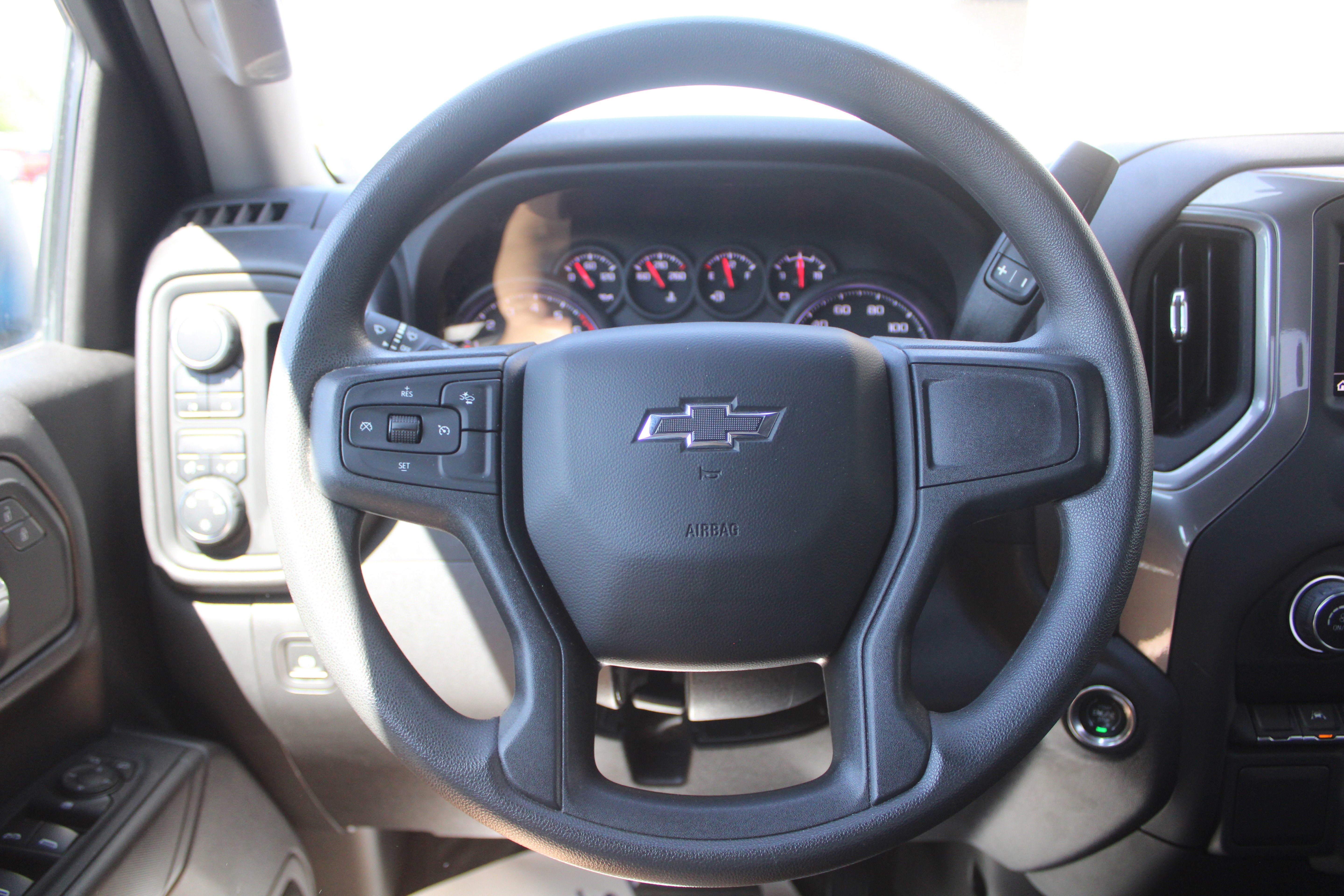 2023 Chevrolet Silverado 1500 Custom Trail Boss