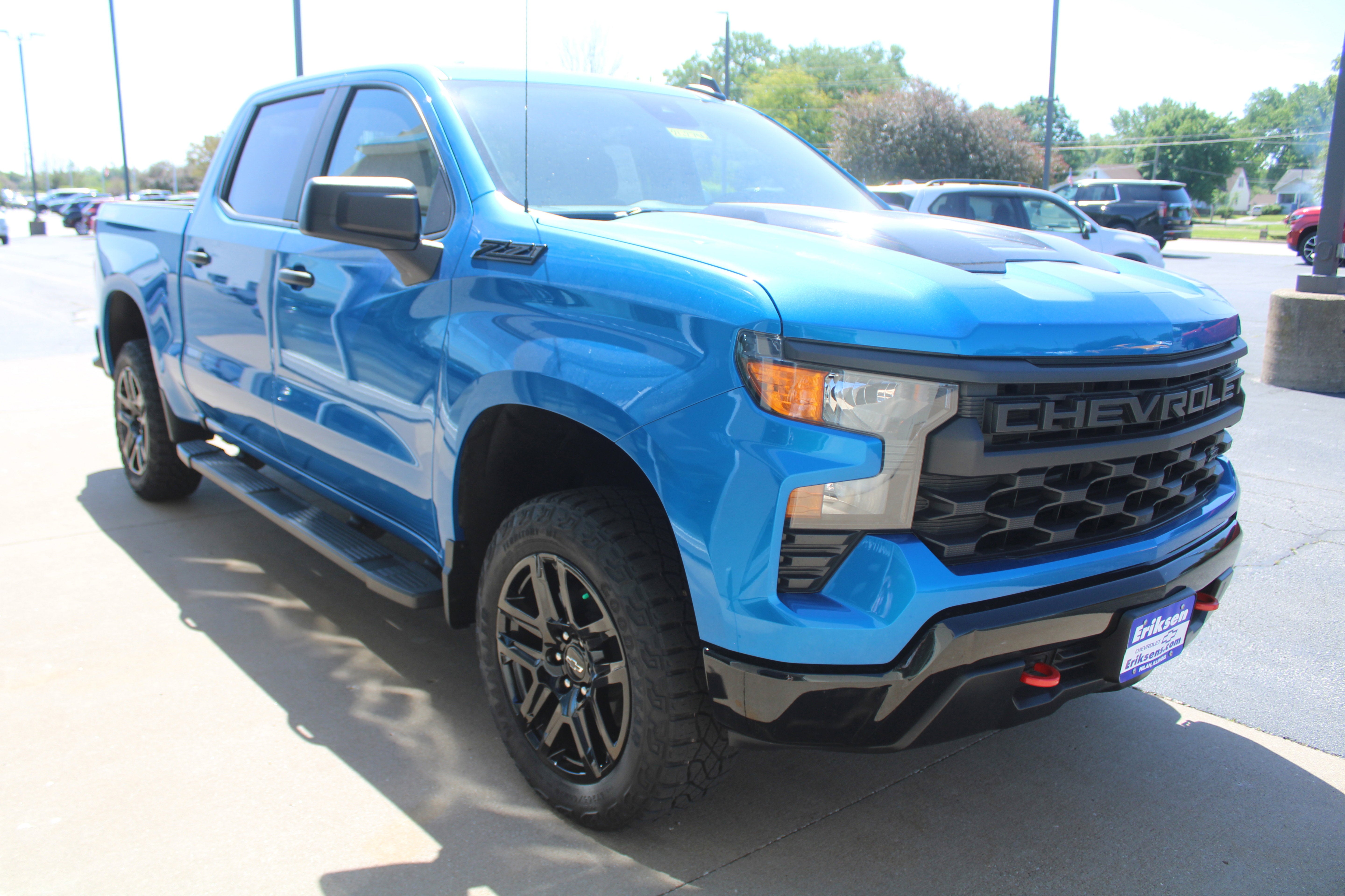 2023 Chevrolet Silverado 1500 Custom Trail Boss