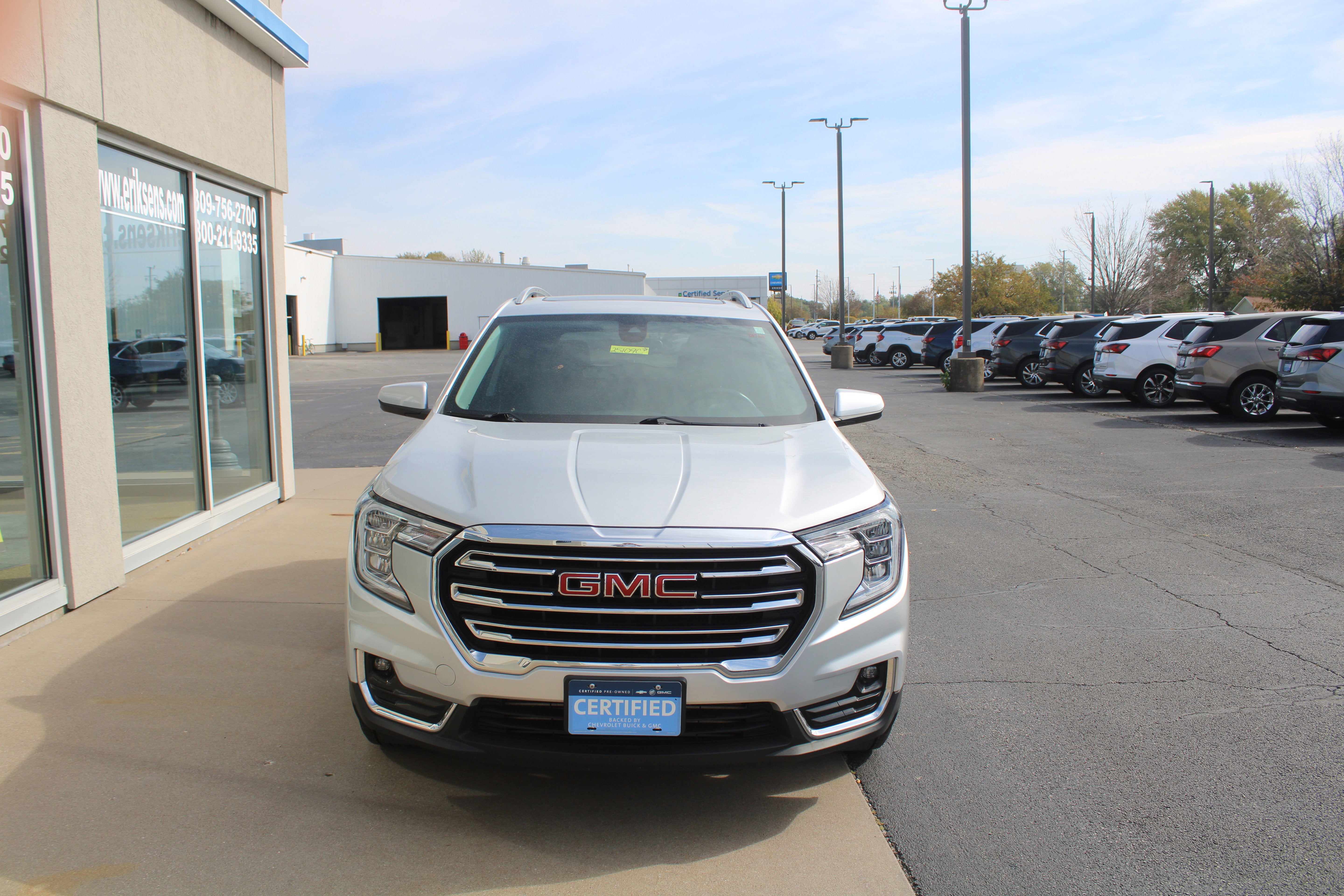 2022 GMC Terrain SLT
