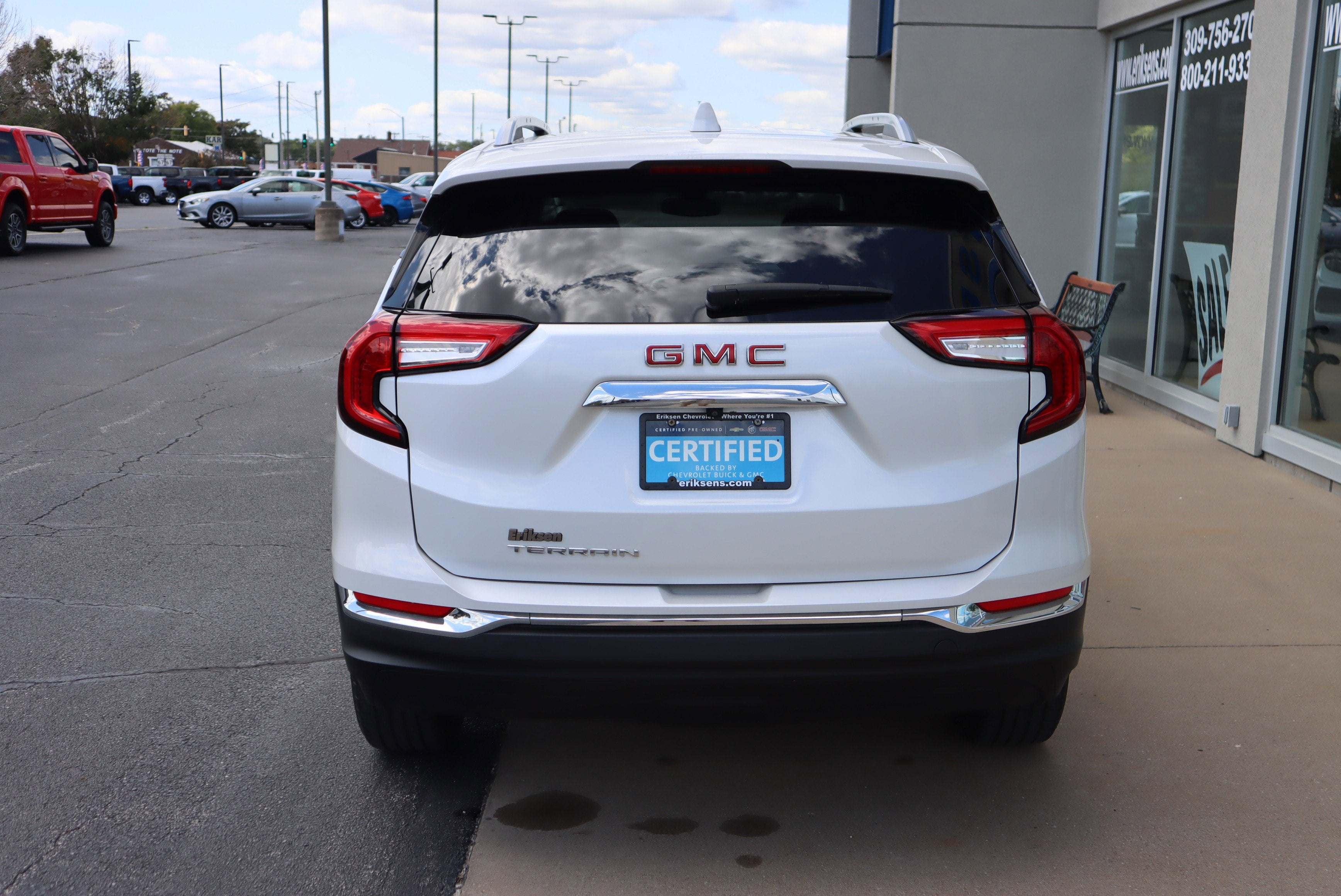 2022 GMC Terrain SLT