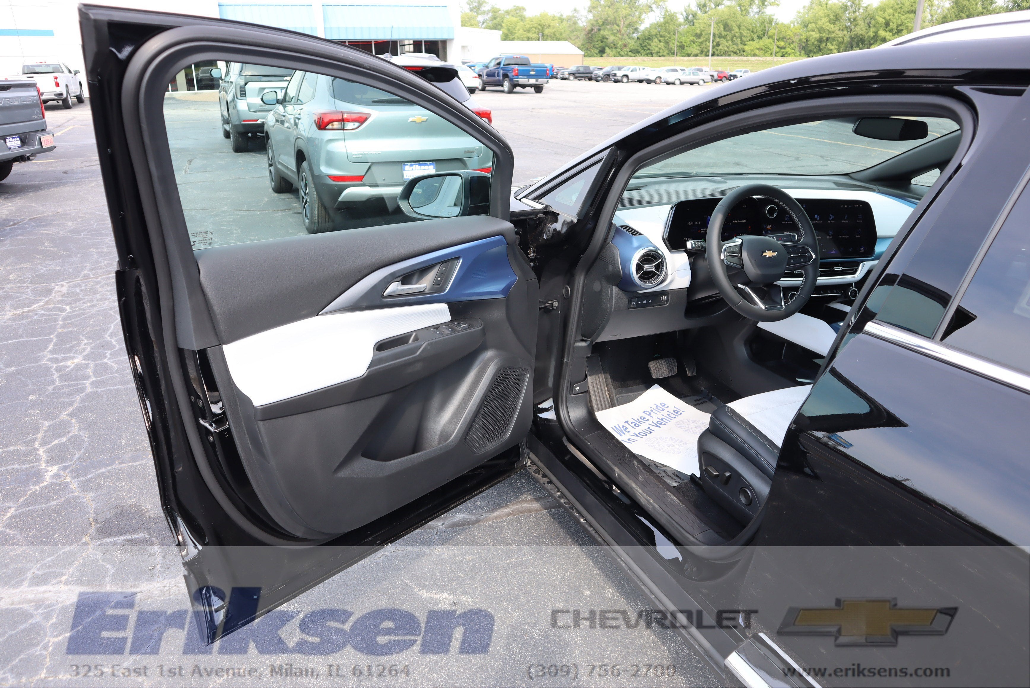 2025 Chevrolet Equinox EV LT