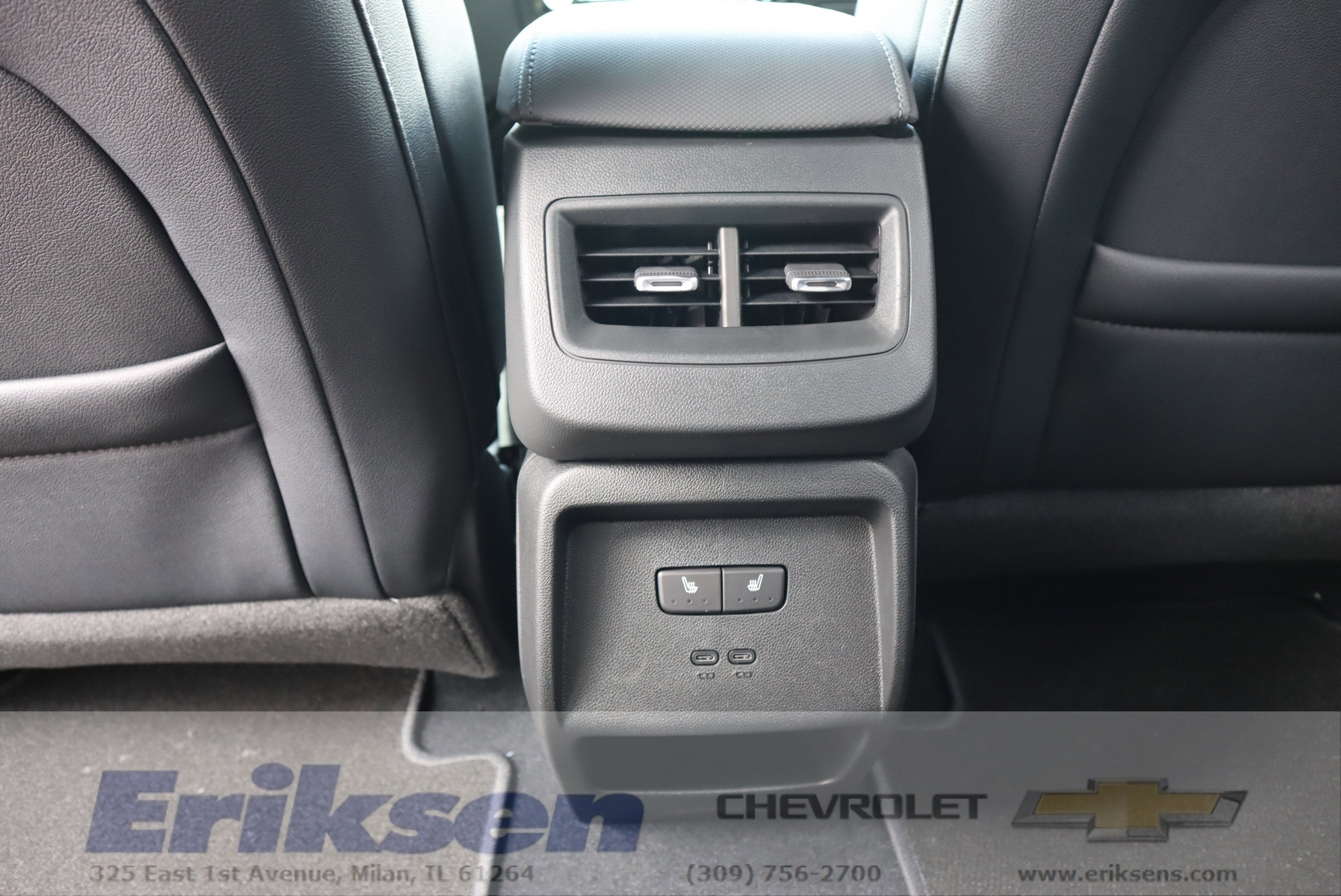 2025 Chevrolet Equinox EV RS