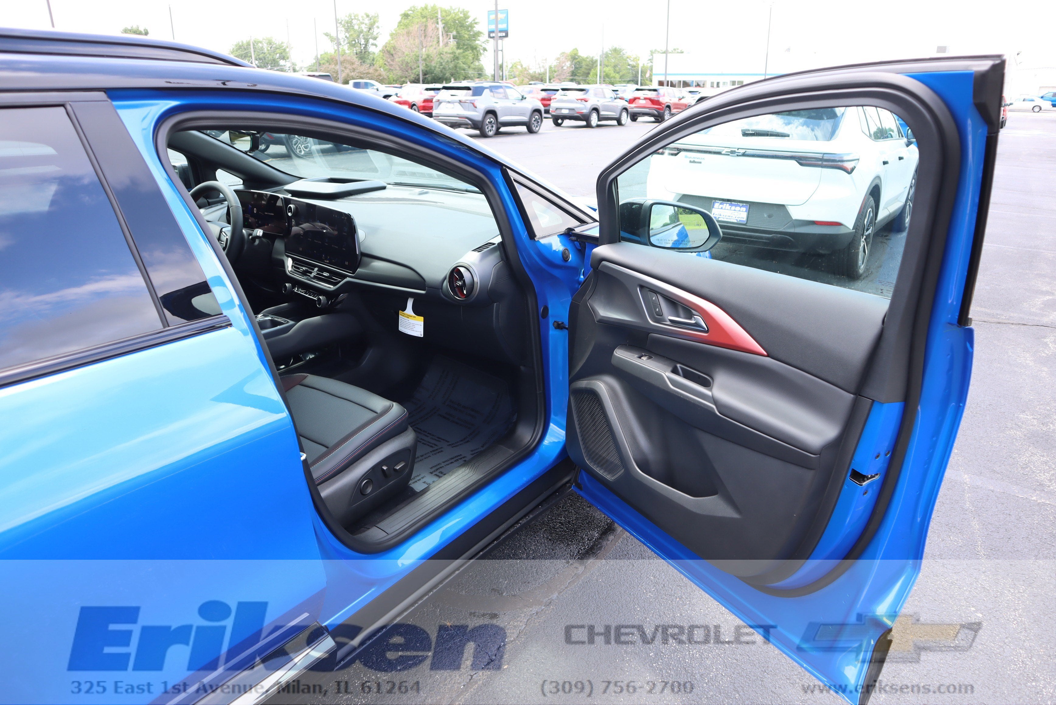 2025 Chevrolet Equinox EV RS