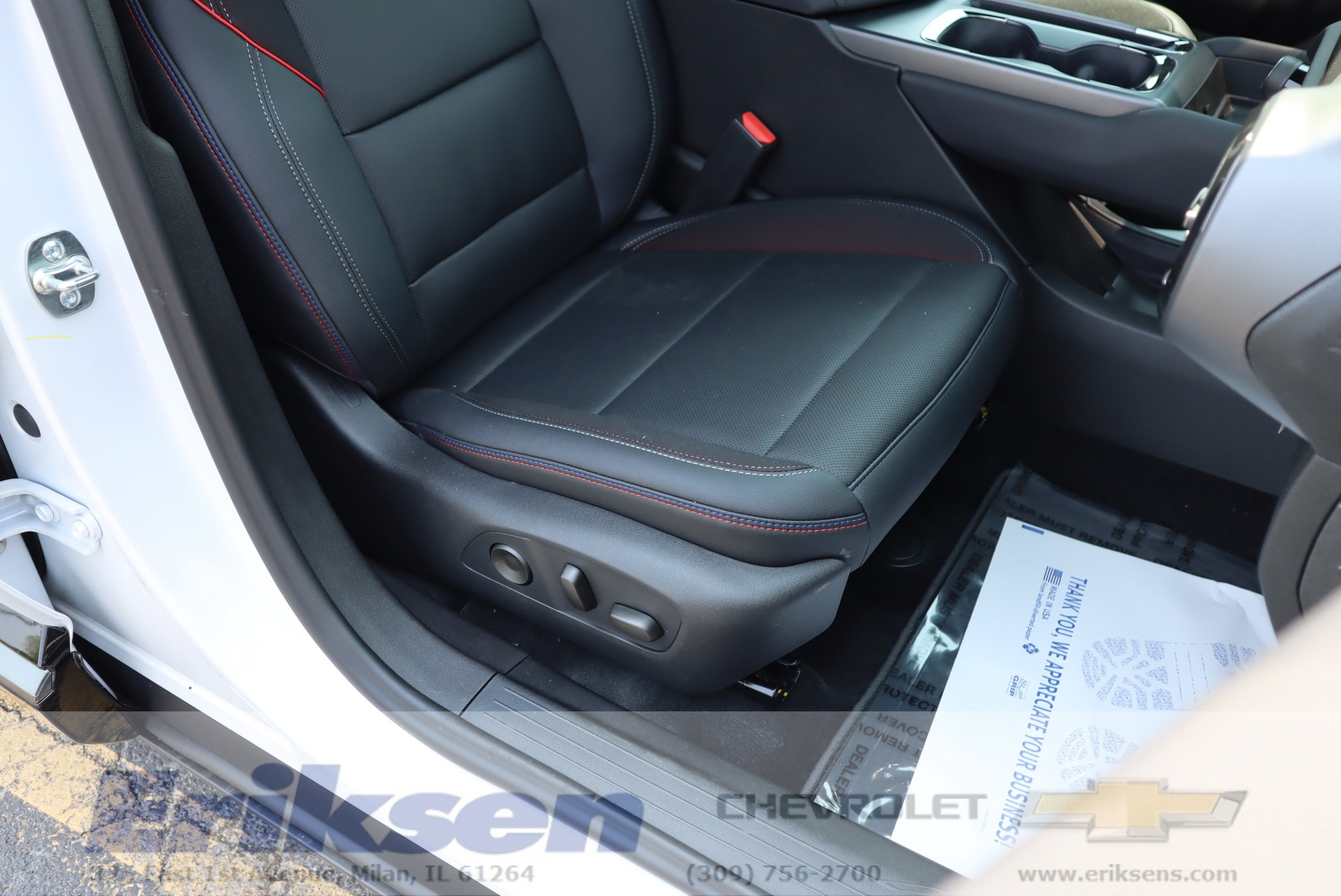 2025 Chevrolet Equinox EV RS