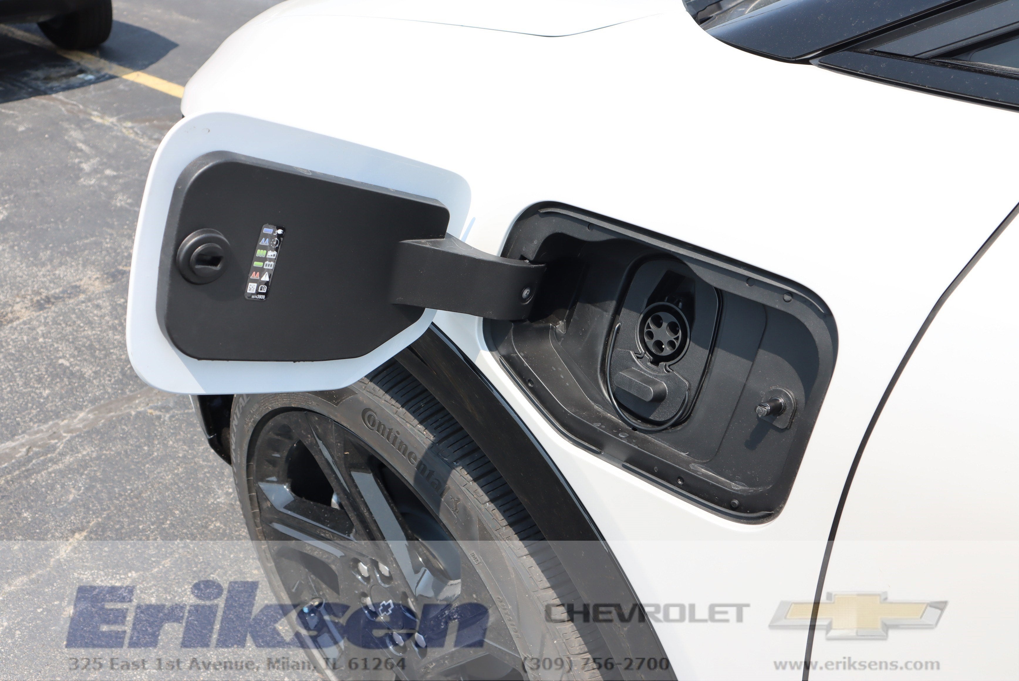 2025 Chevrolet Equinox EV RS