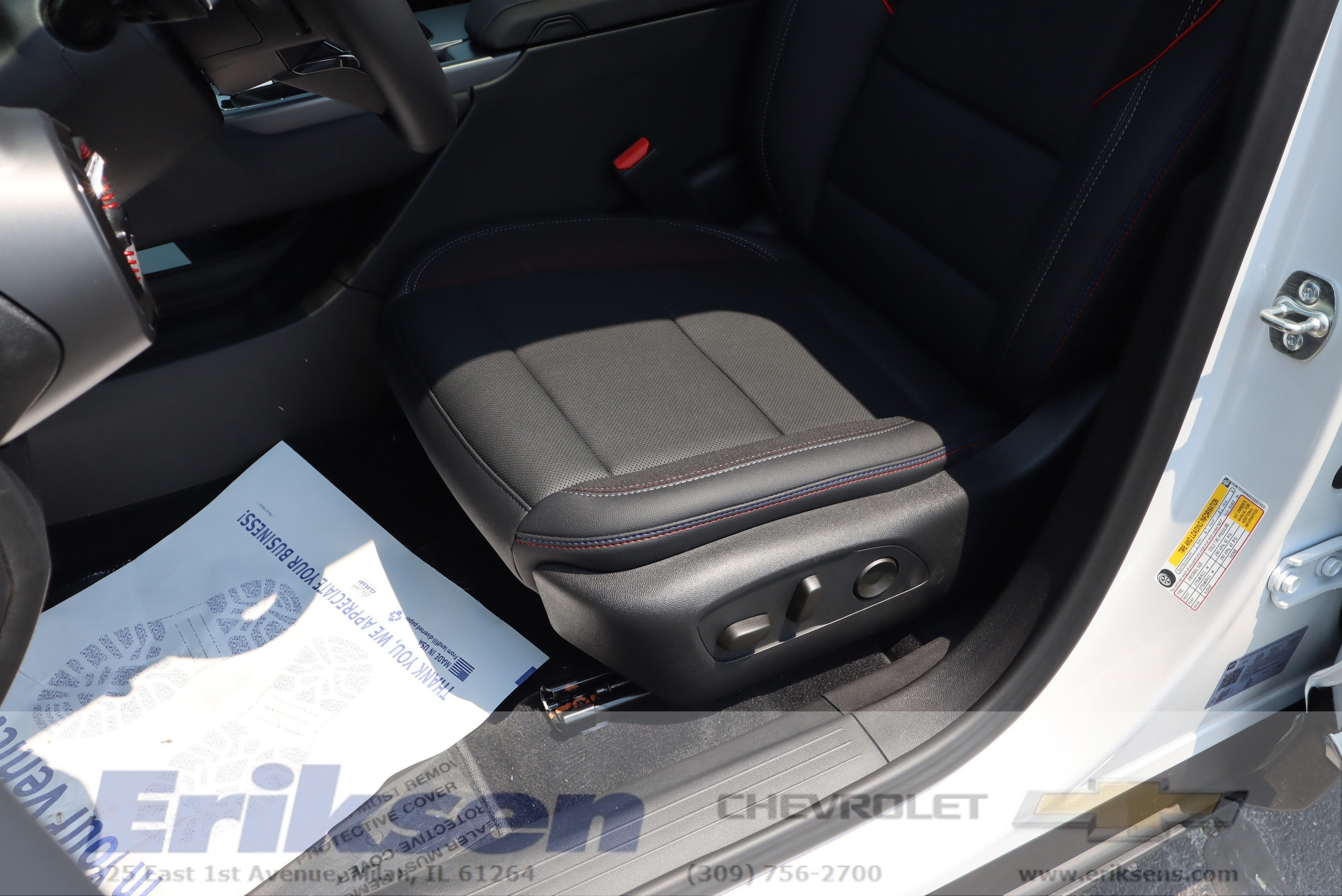 2025 Chevrolet Equinox EV RS