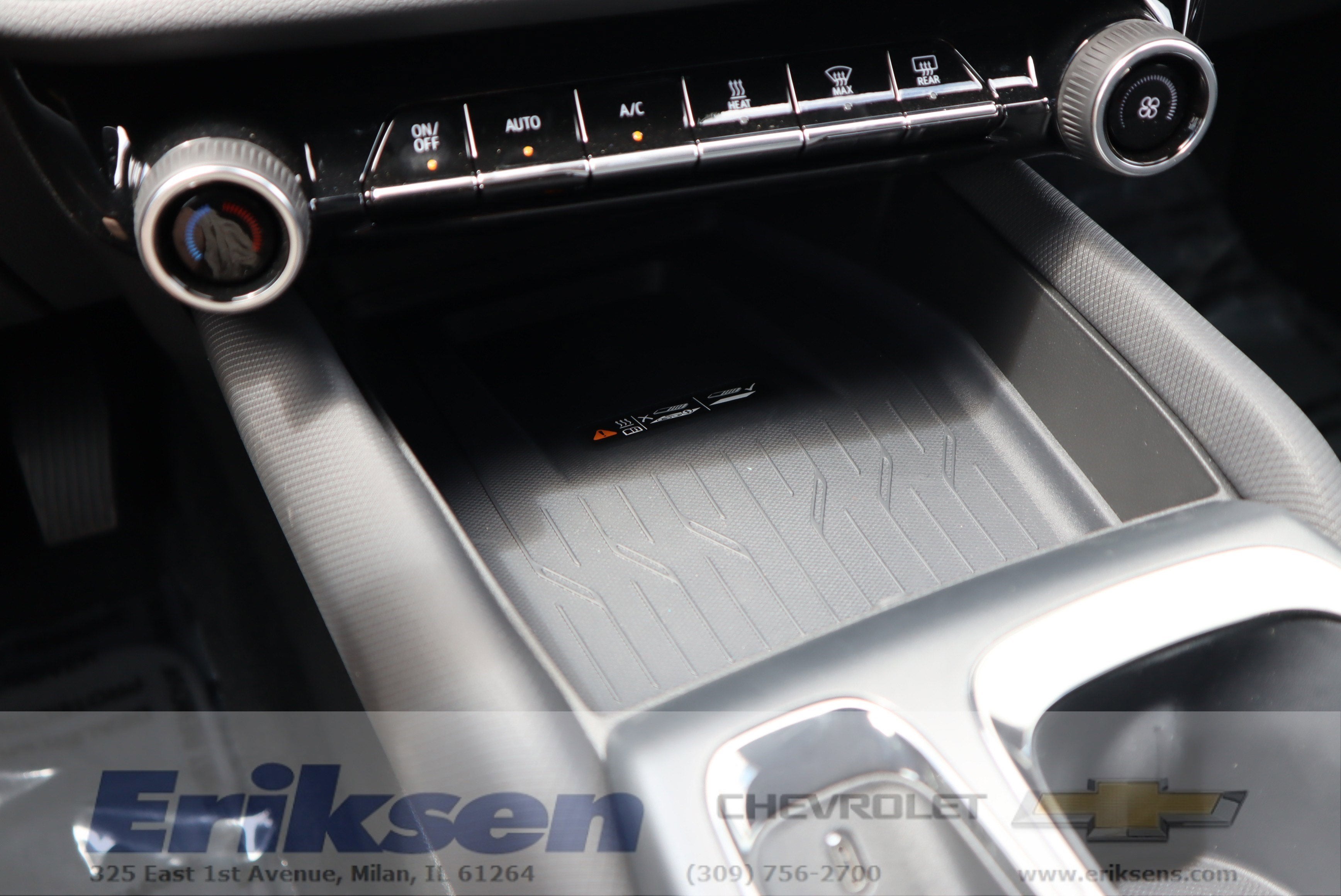 2025 Chevrolet Equinox EV RS