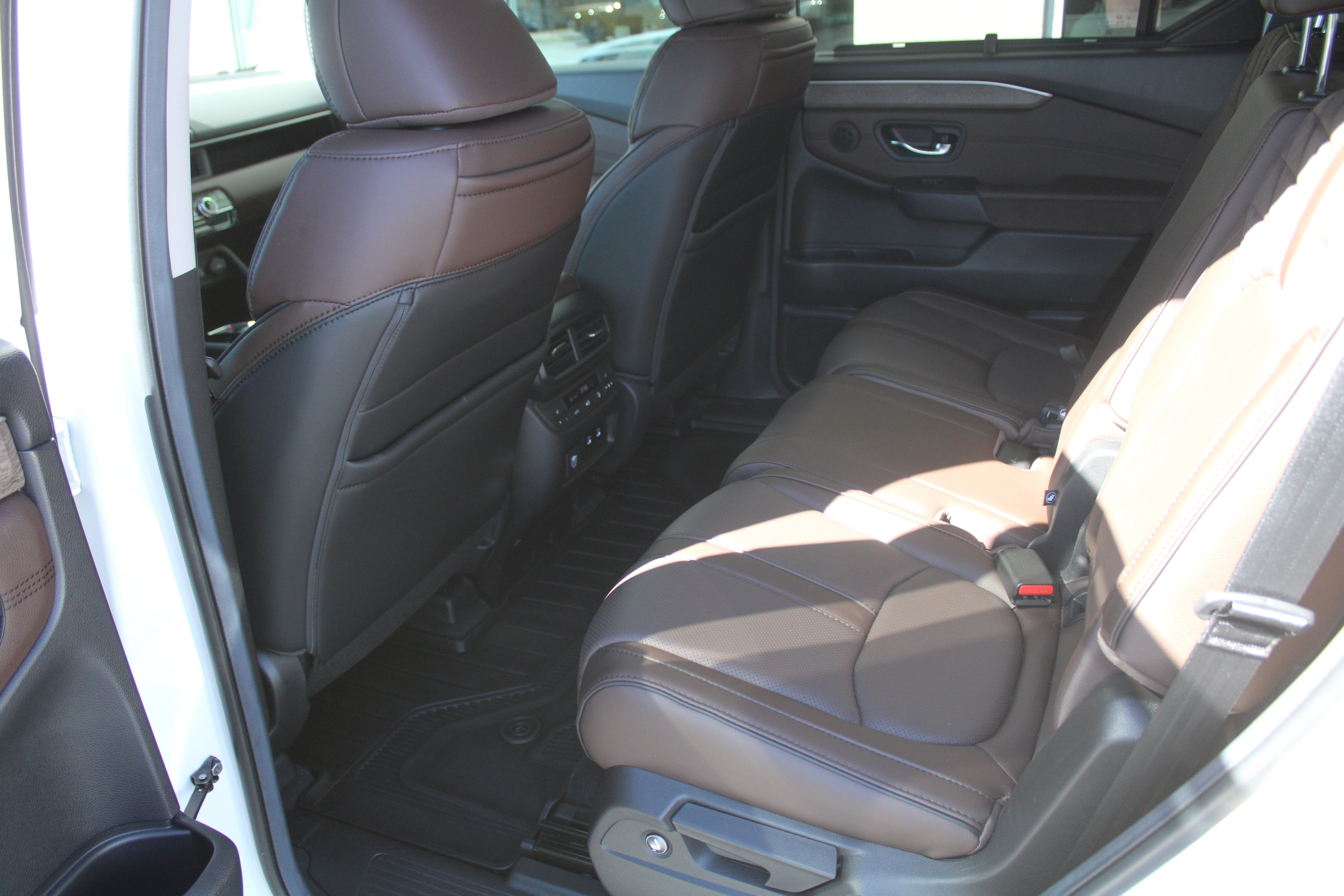 2026 Honda Pilot Elite - Photo 20