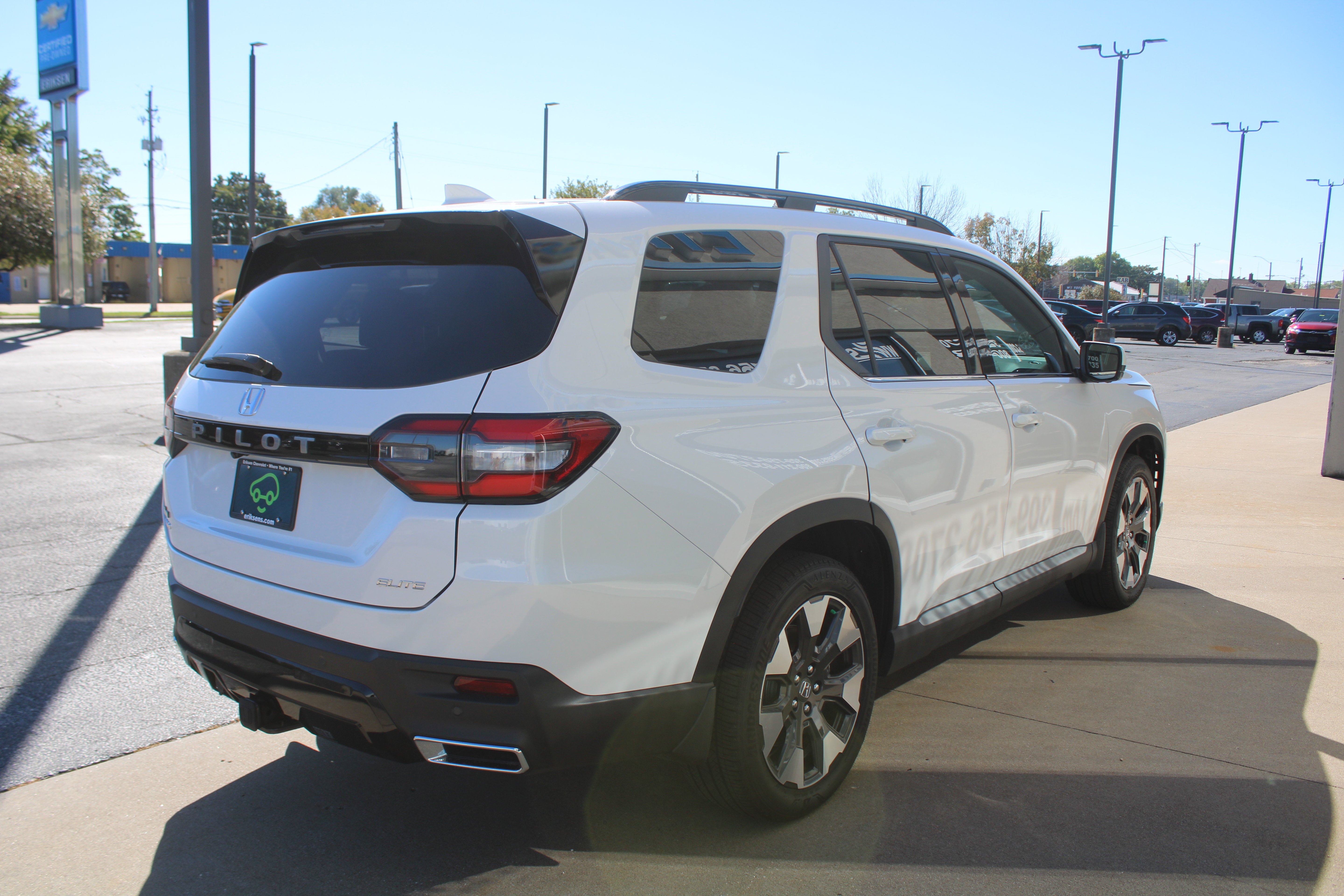 2026 Honda Pilot Elite - Photo 5