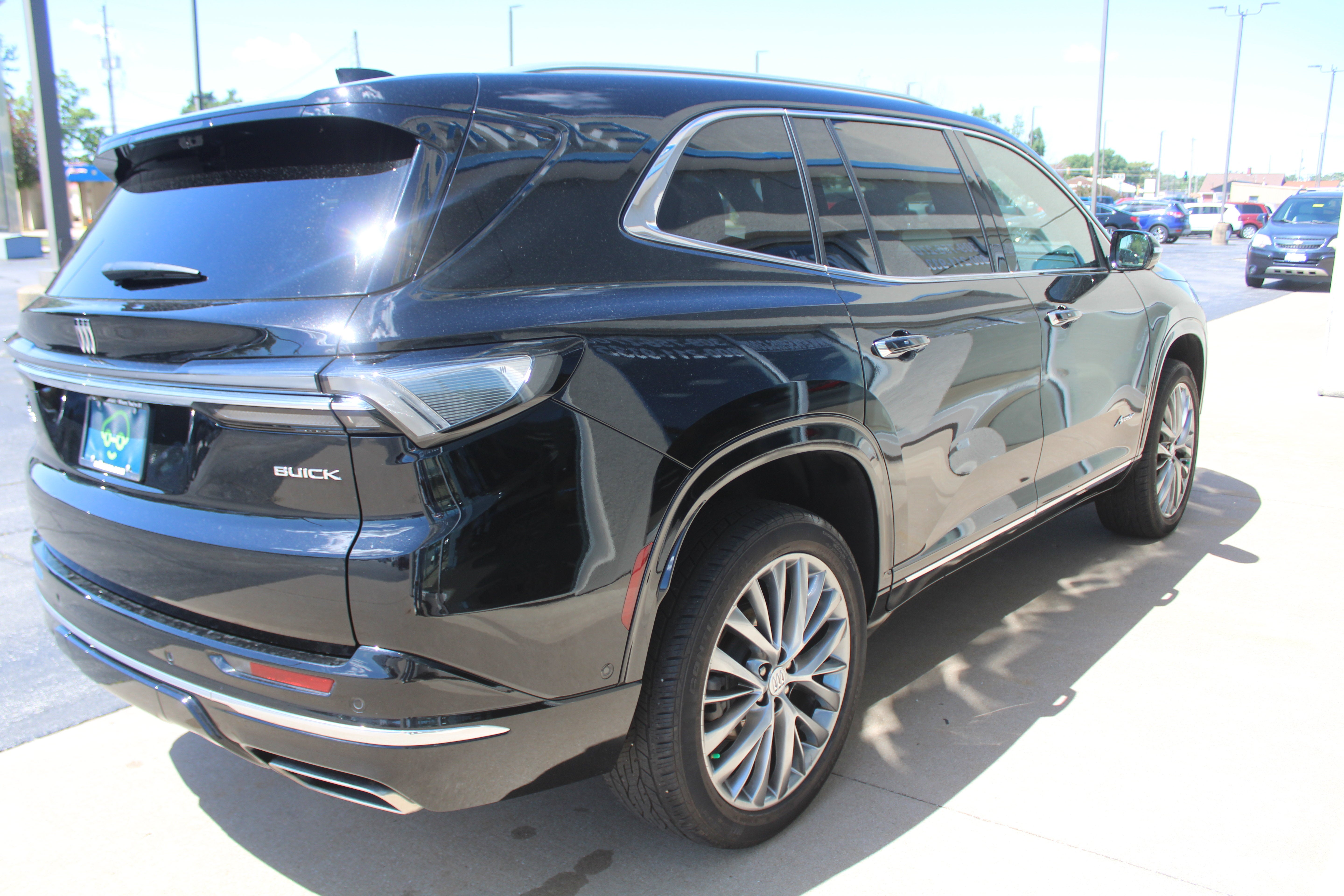 2025 Buick Enclave Avenir