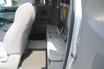 2006 Toyota Tacoma BASE