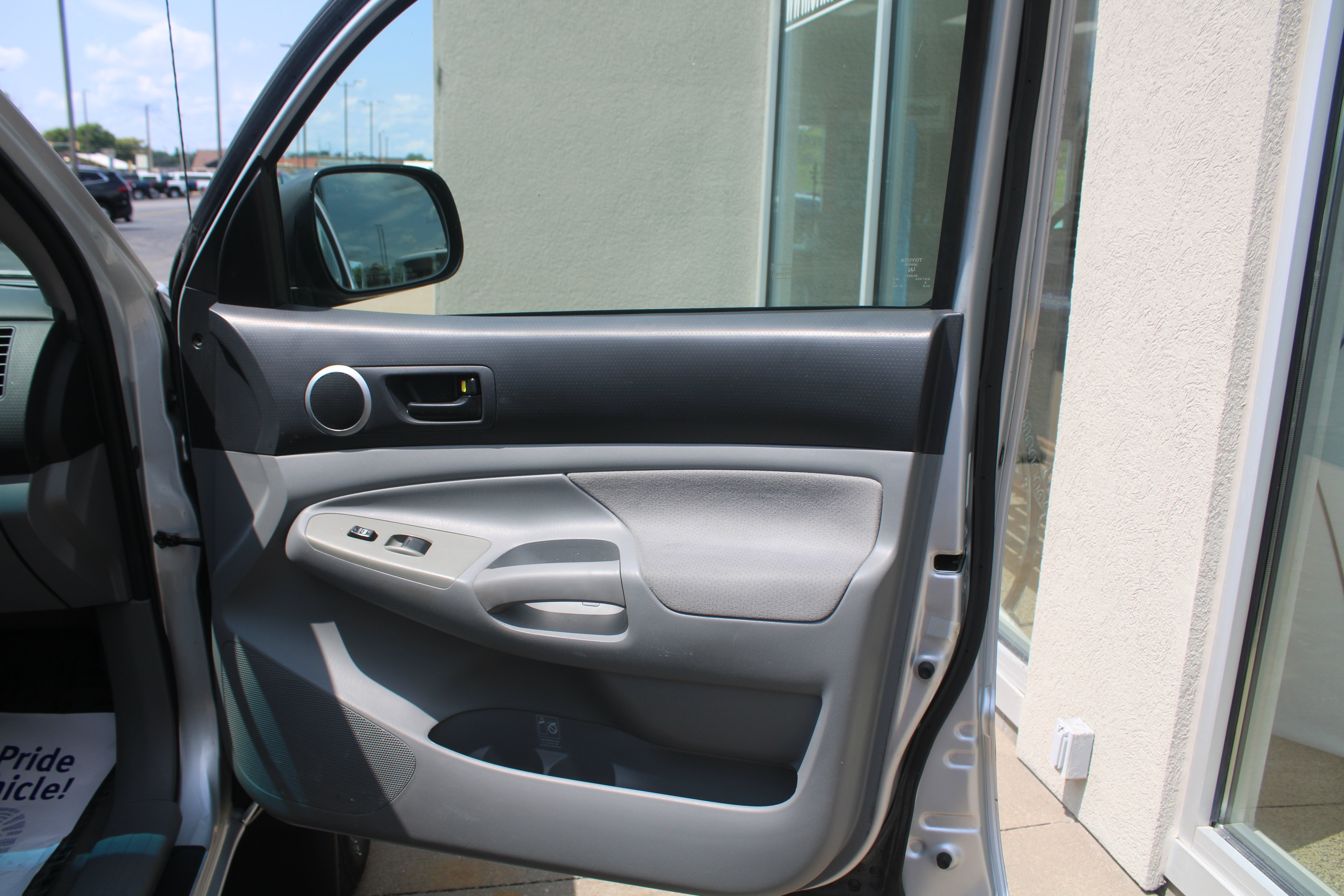 2006 Toyota Tacoma BASE