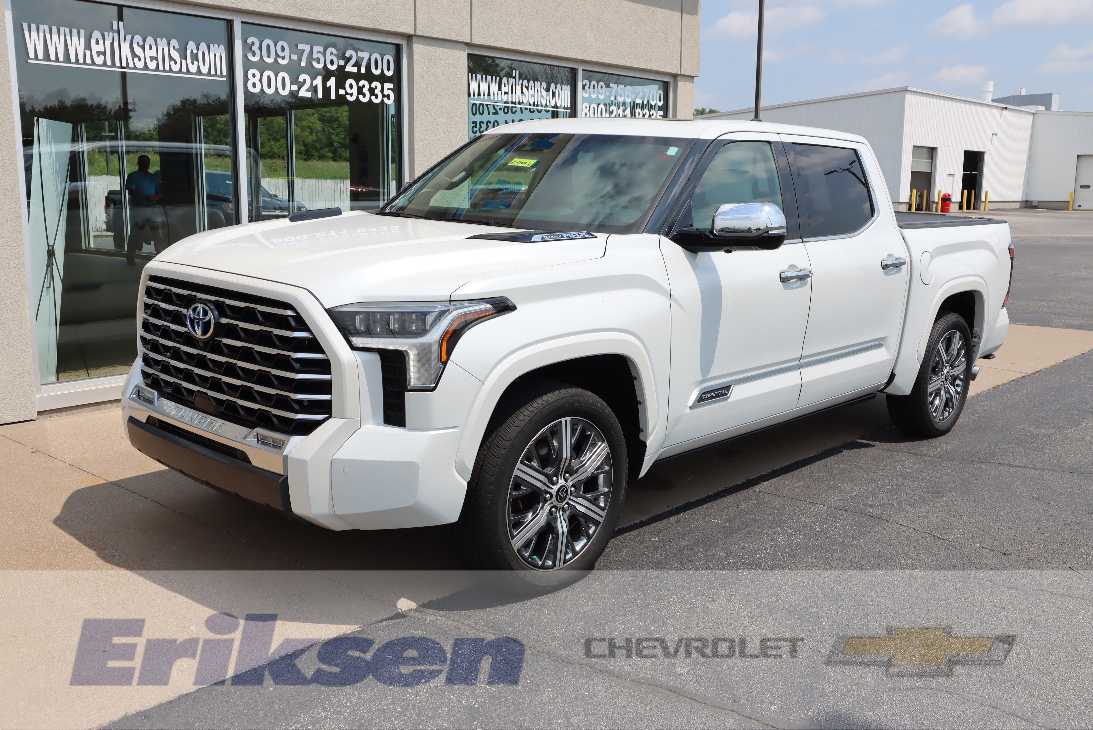 2022 Toyota Tundra Hybrid Capstone