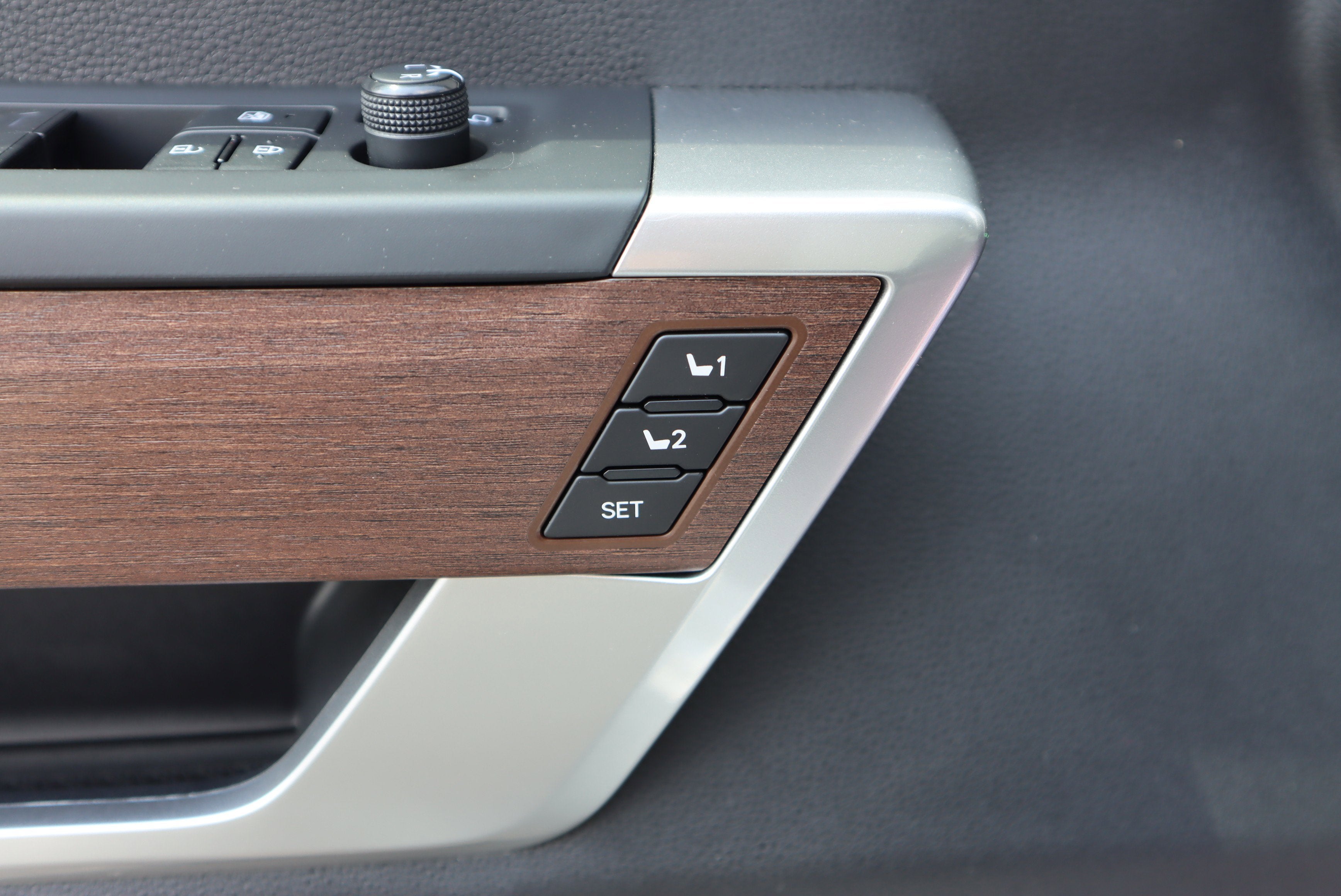 2022 Toyota Tundra Hybrid Capstone