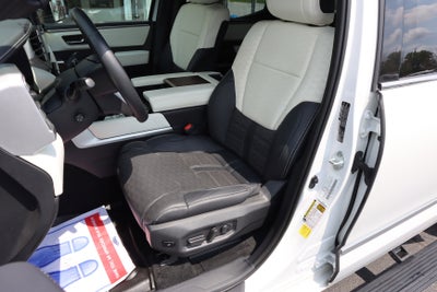 2022 Toyota Tundra Hybrid Capstone