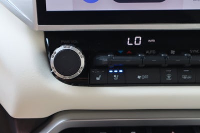 2022 Toyota Tundra Hybrid Capstone