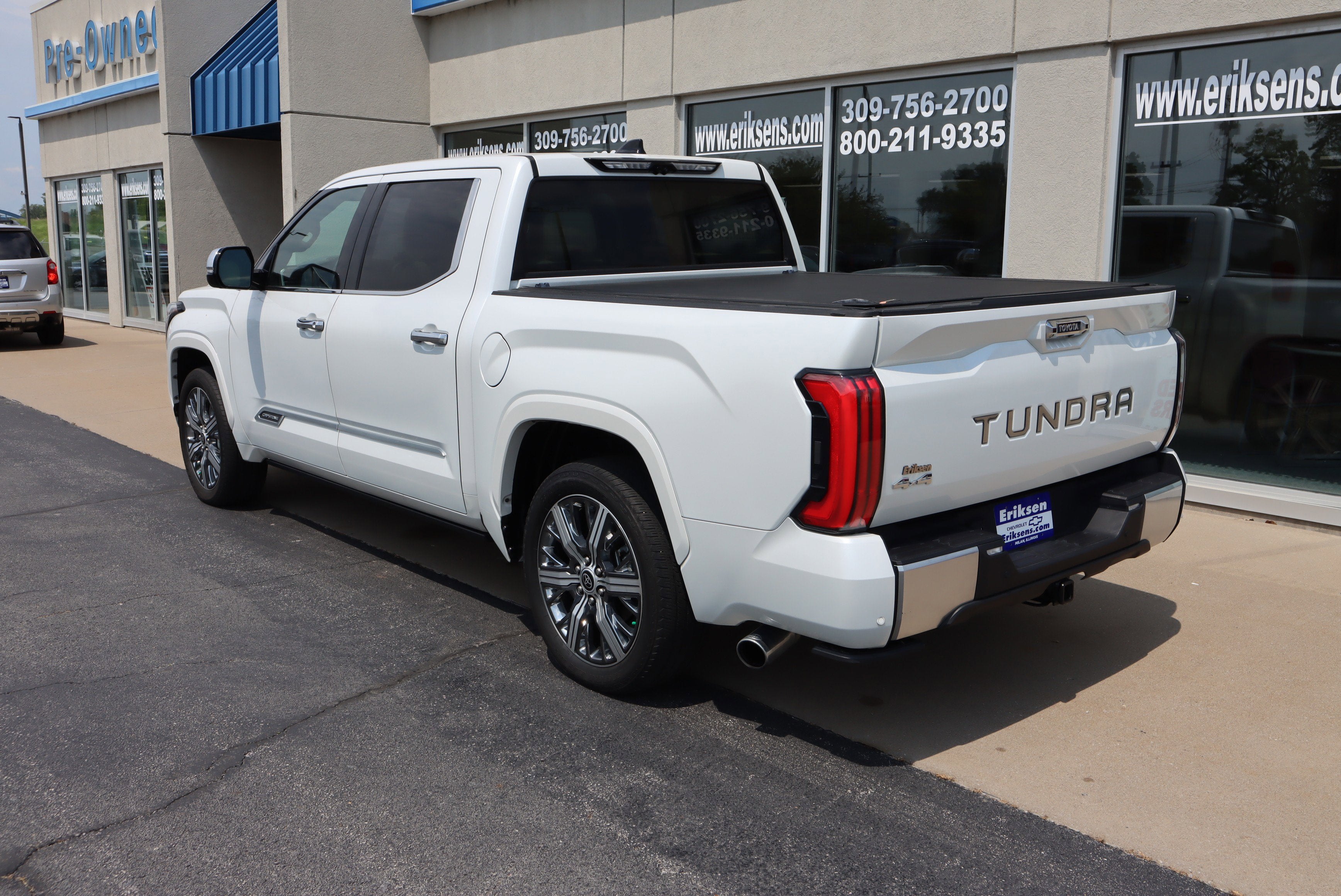 2022 Toyota Tundra Hybrid Capstone