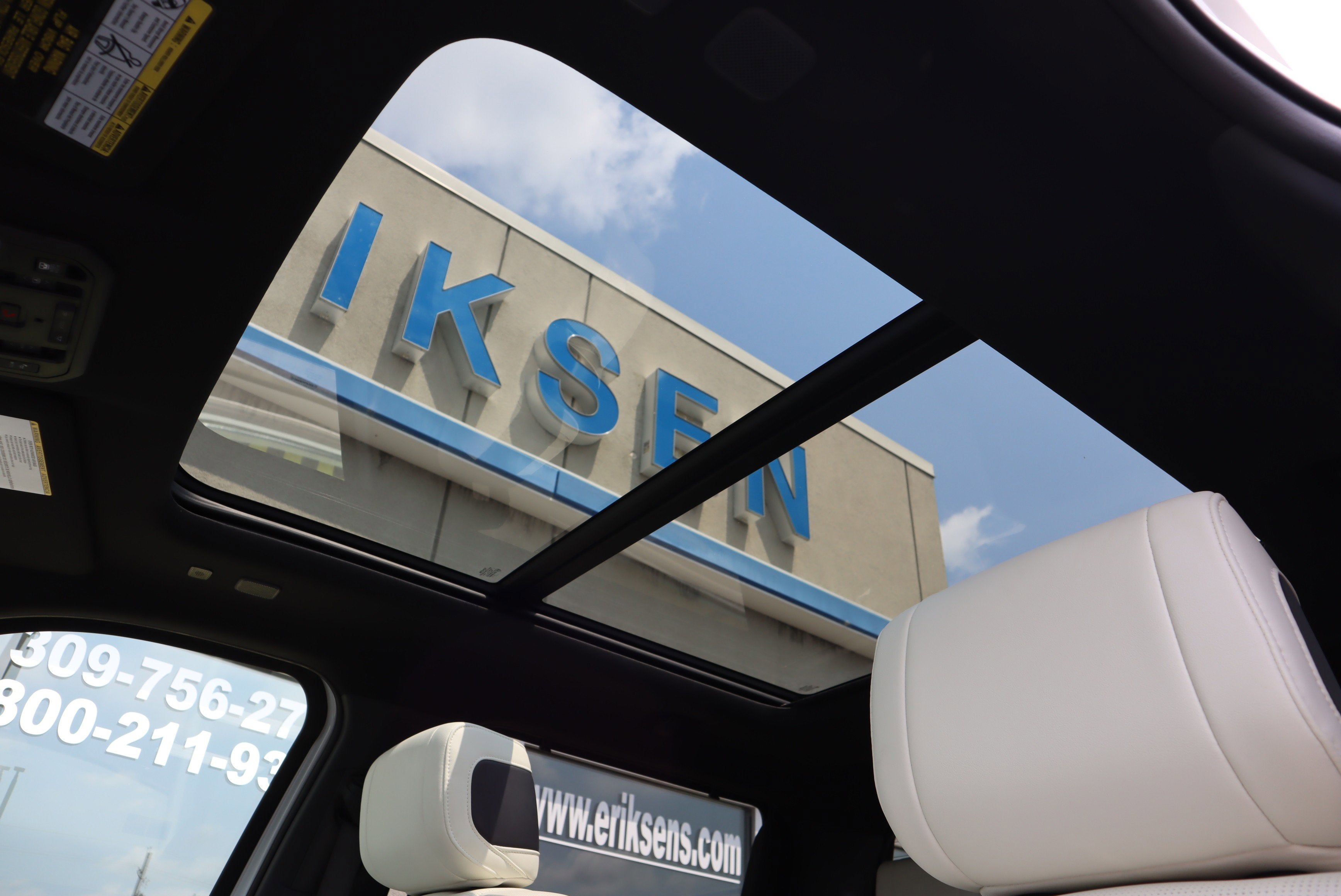 2022 Toyota Tundra Hybrid Capstone