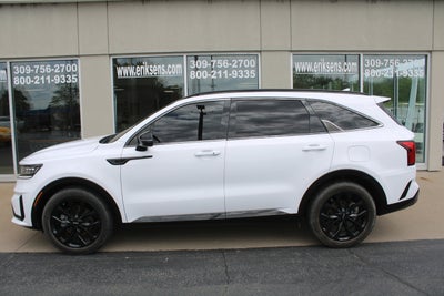 2022 Kia Sorento SX