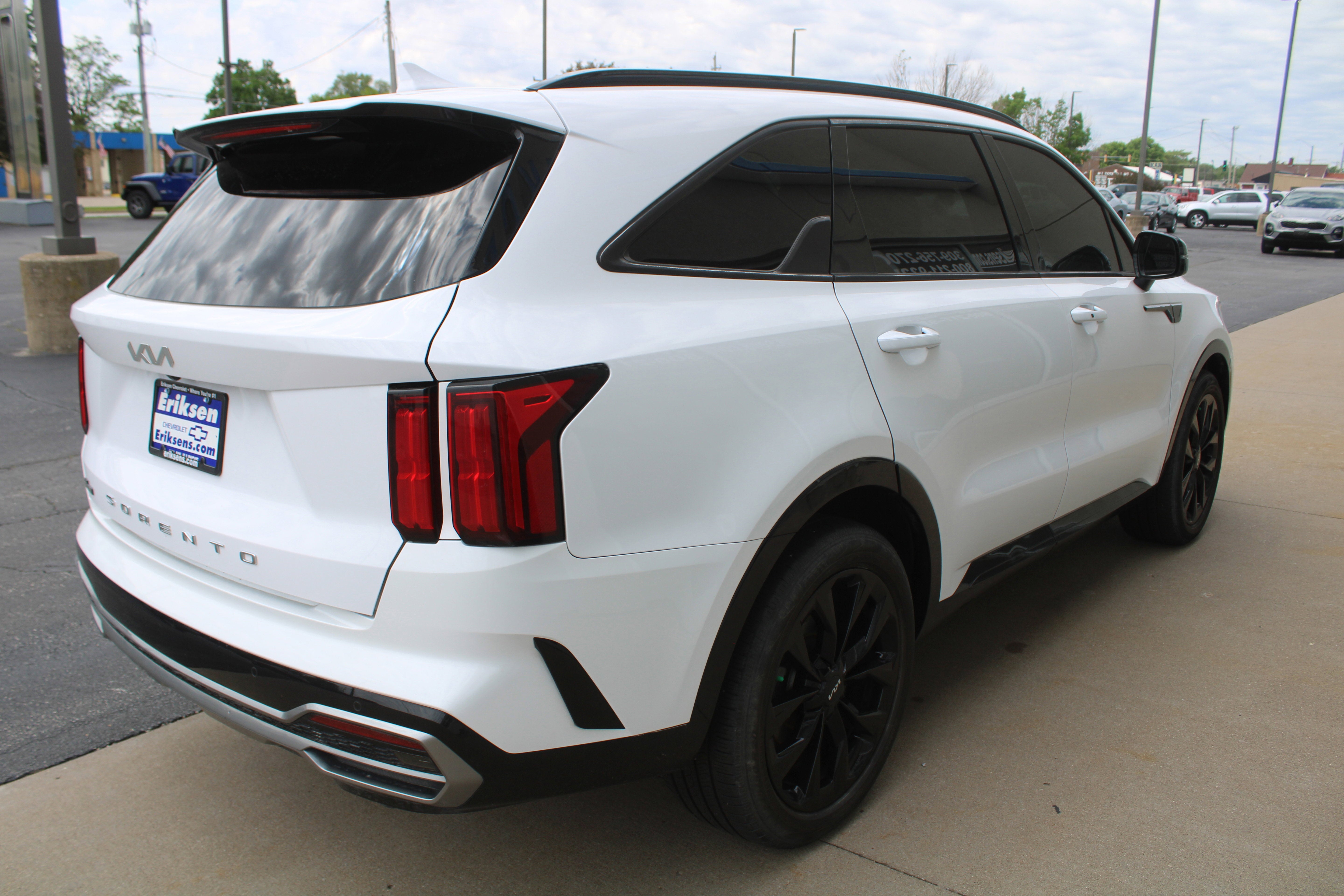 2022 Kia Sorento SX
