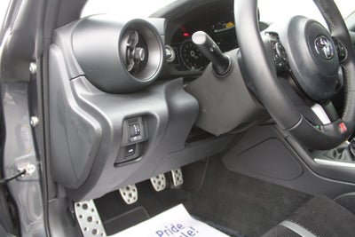 2025 Toyota GR86 Premium
