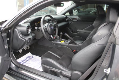 2025 Toyota GR86 Premium