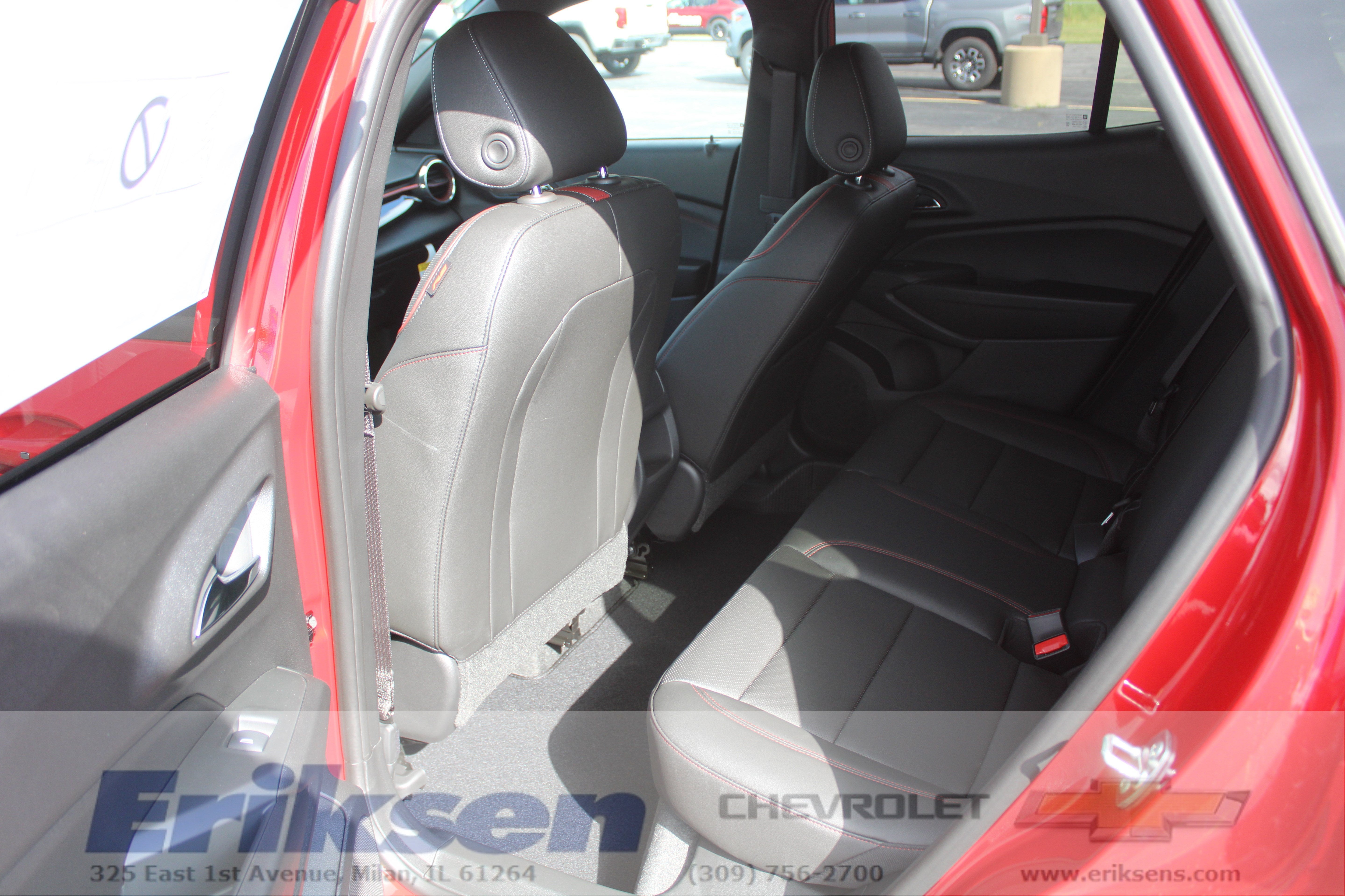 2026 Chevrolet Trax RS - Photo 18